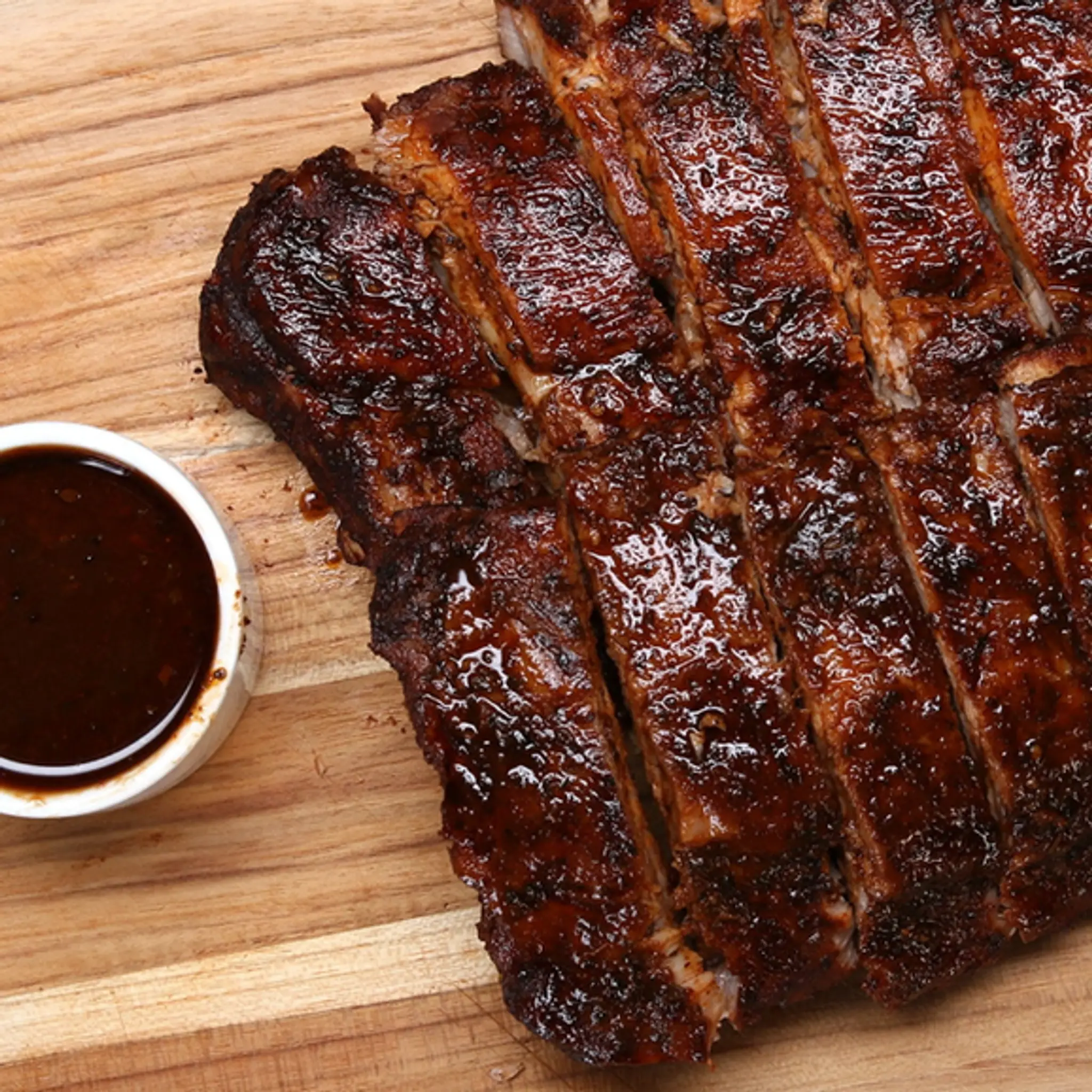 Slow cooker ribs