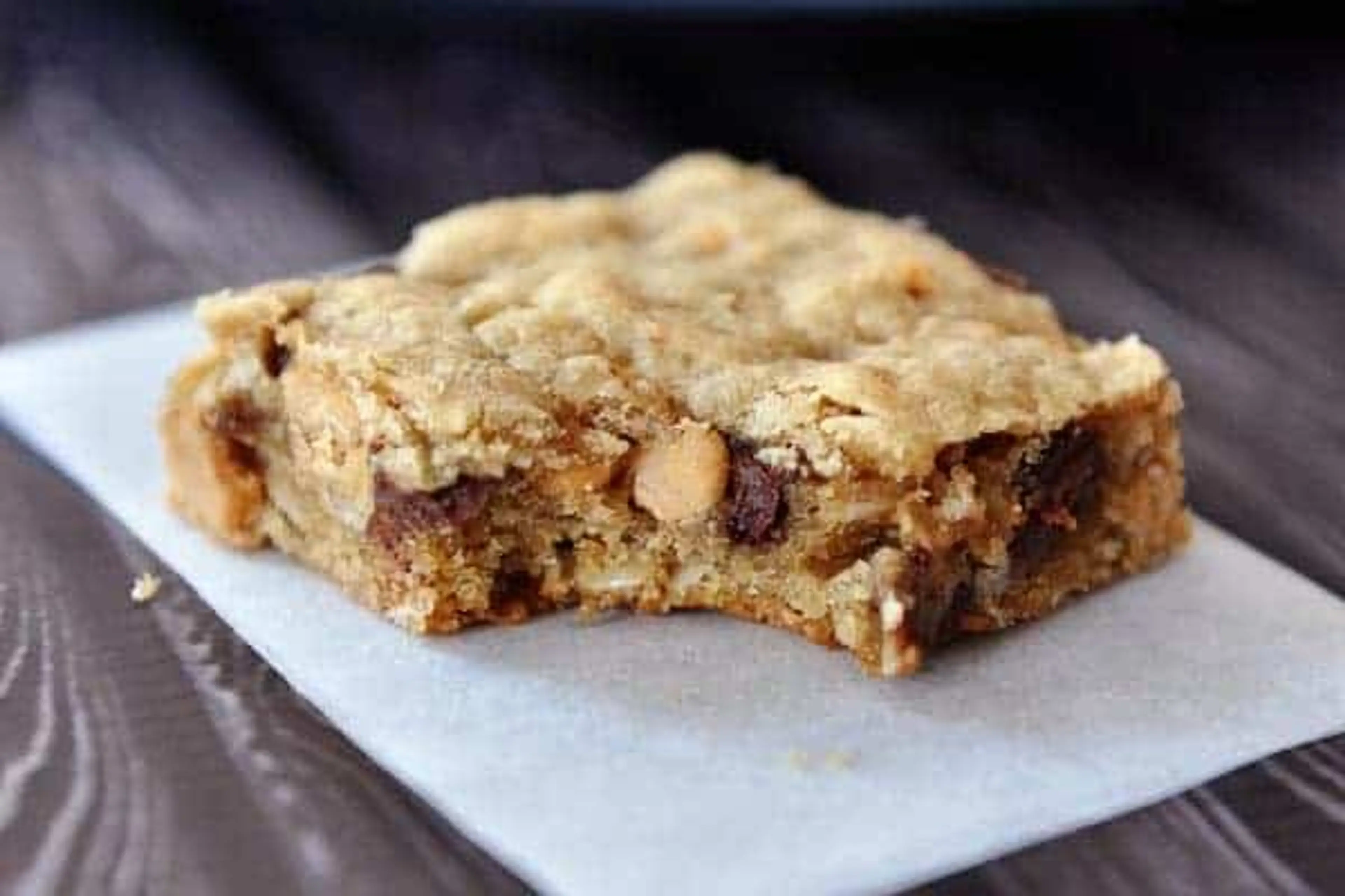 Oatmeal Peanut Butter Chocolate Chip Bars