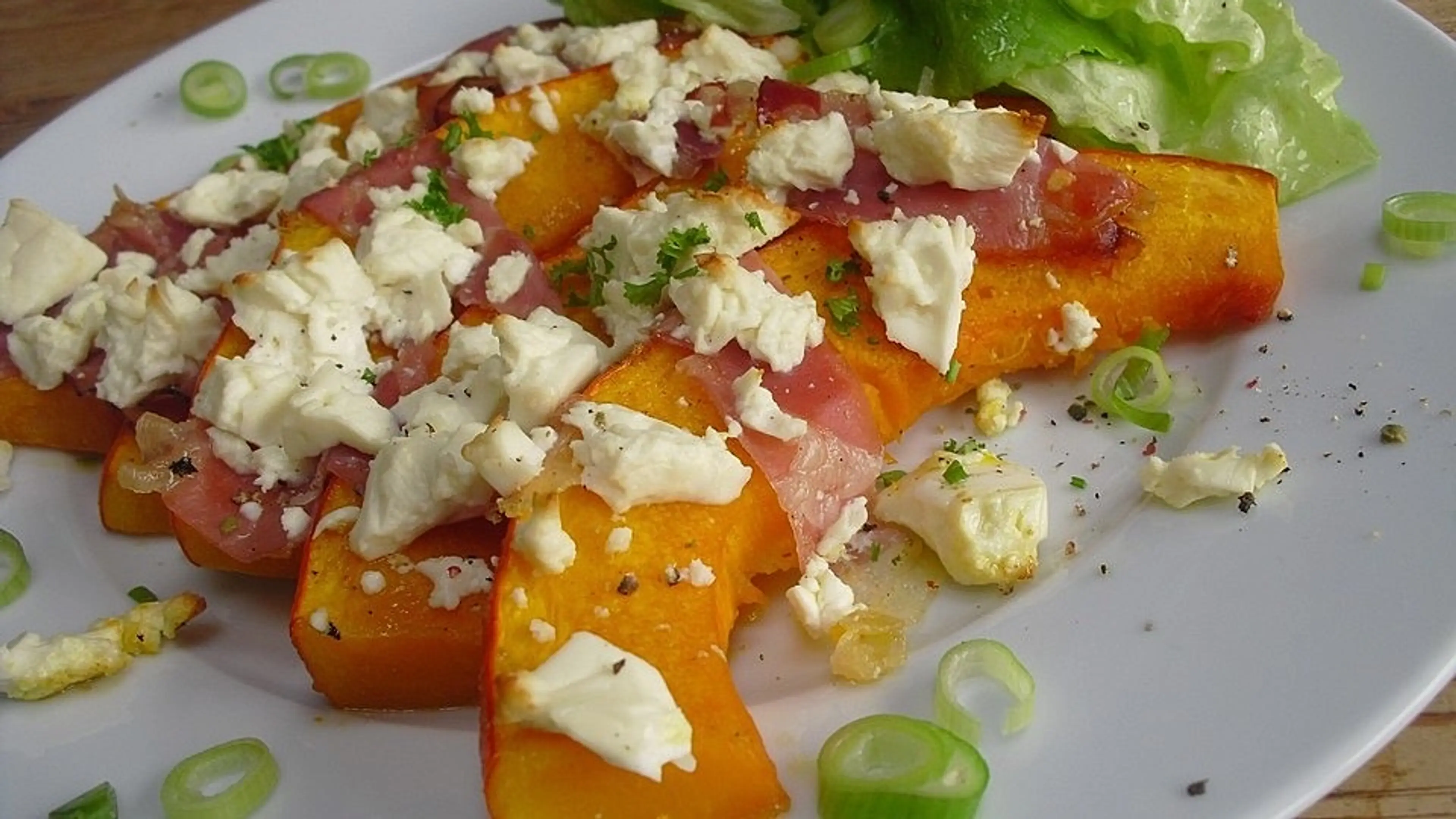 Gebackener Kürbis mit Feta
