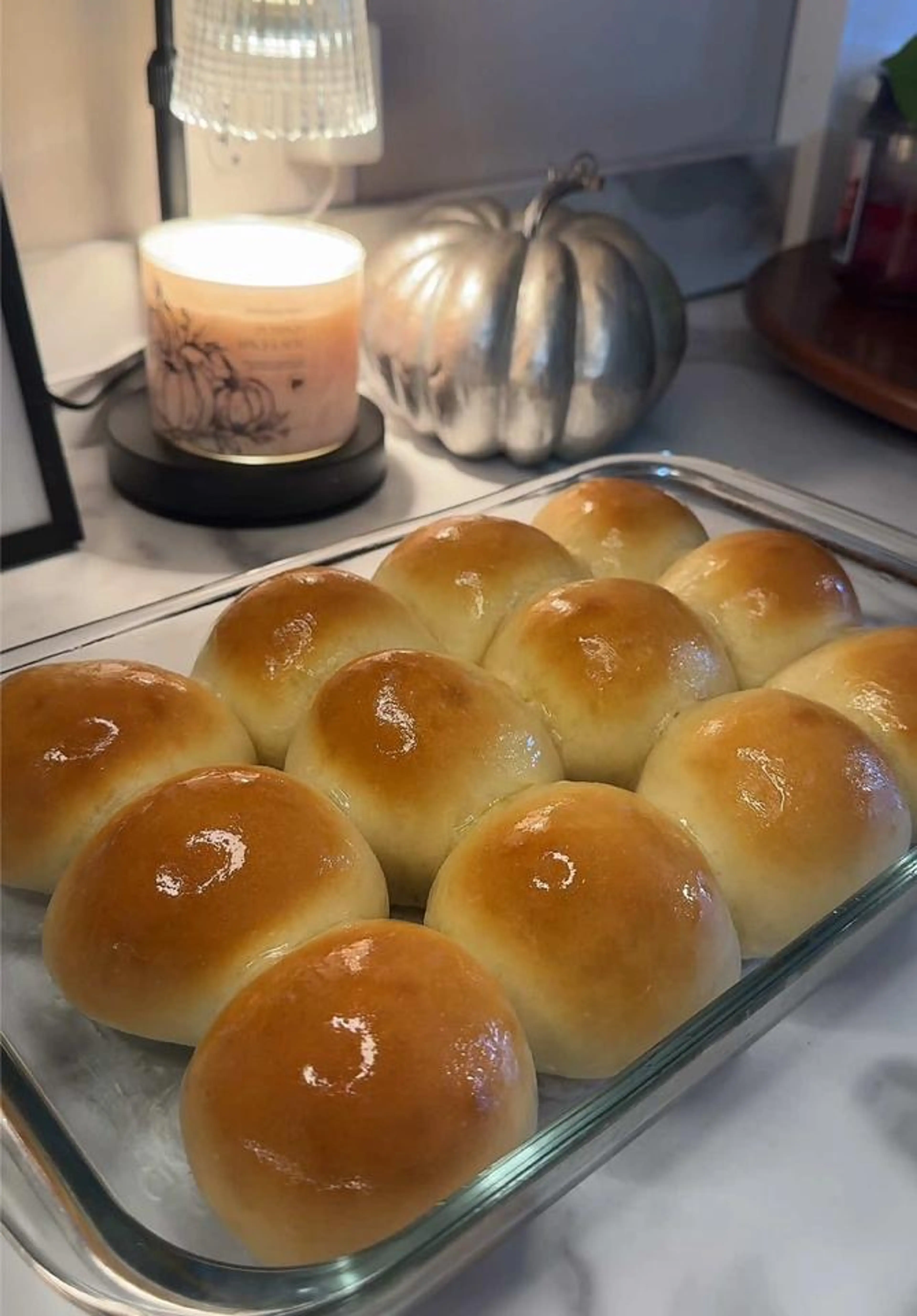 The Softest Homemade Dinner Rolls to Bring to Thanksgiving