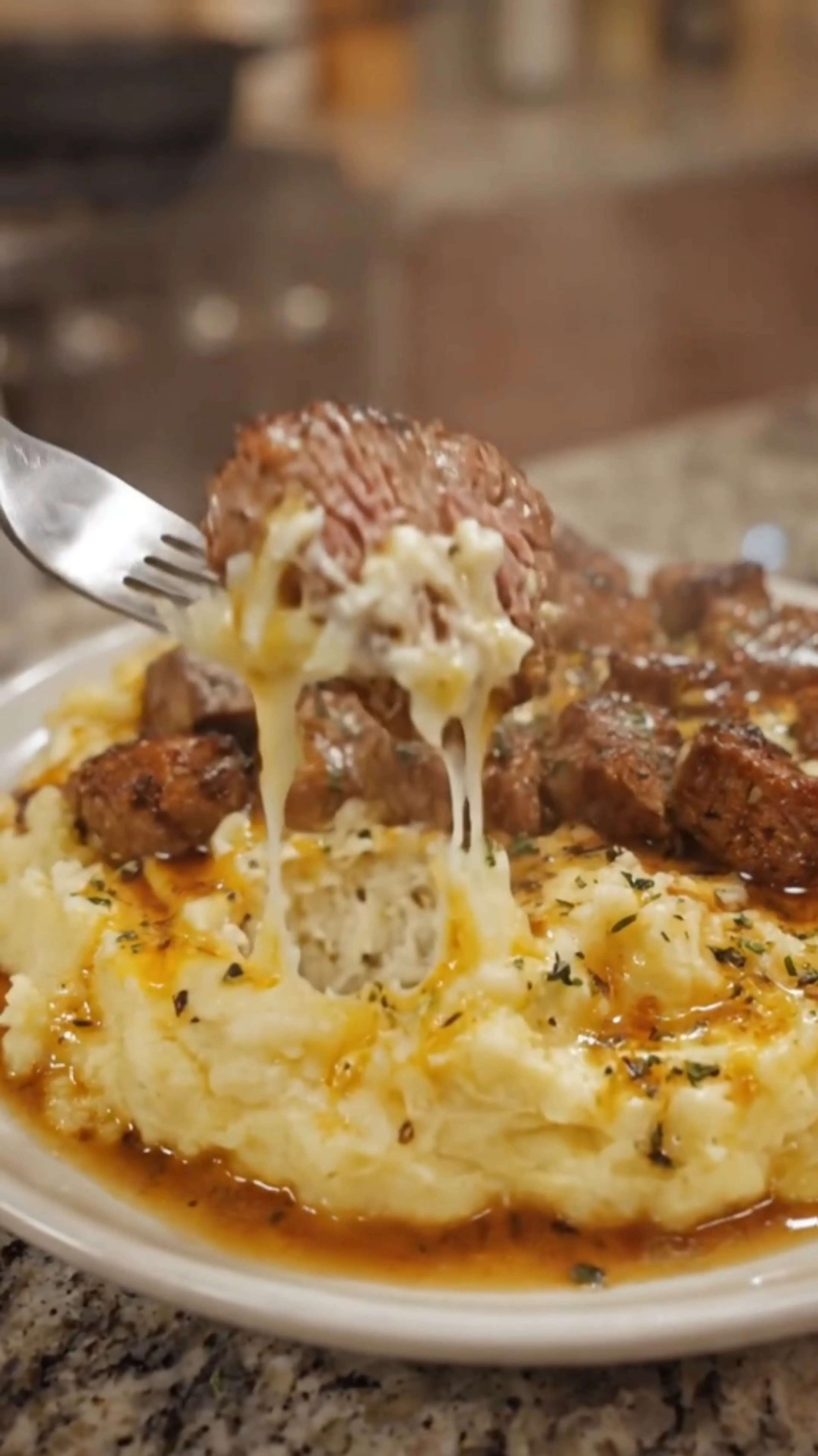 Creamy Parmesan Mashed Potatoes with Garlic Butter Steak Bit