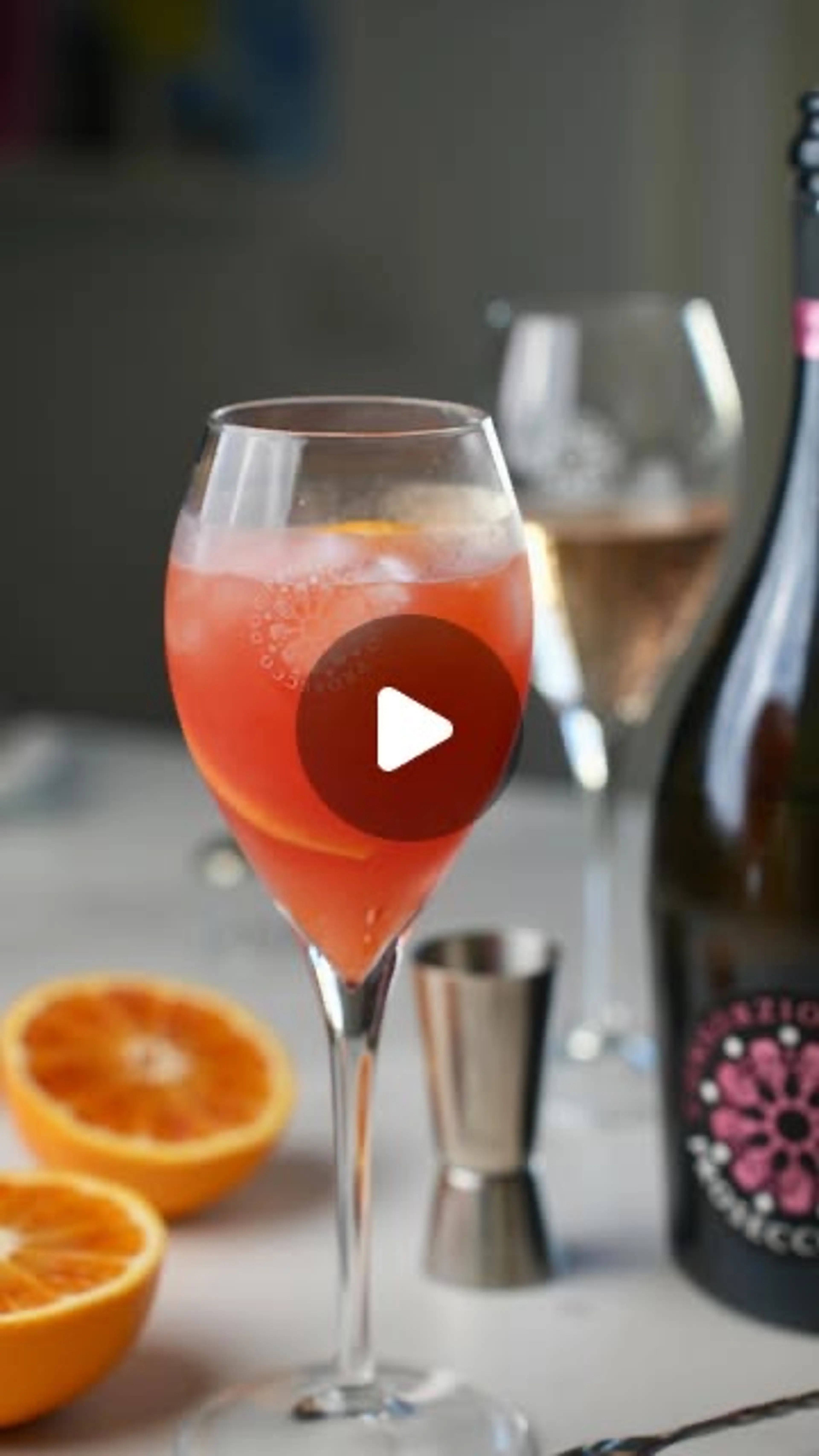 Let’s Make a Cocktail with the Maestro @alessandro_palazzi