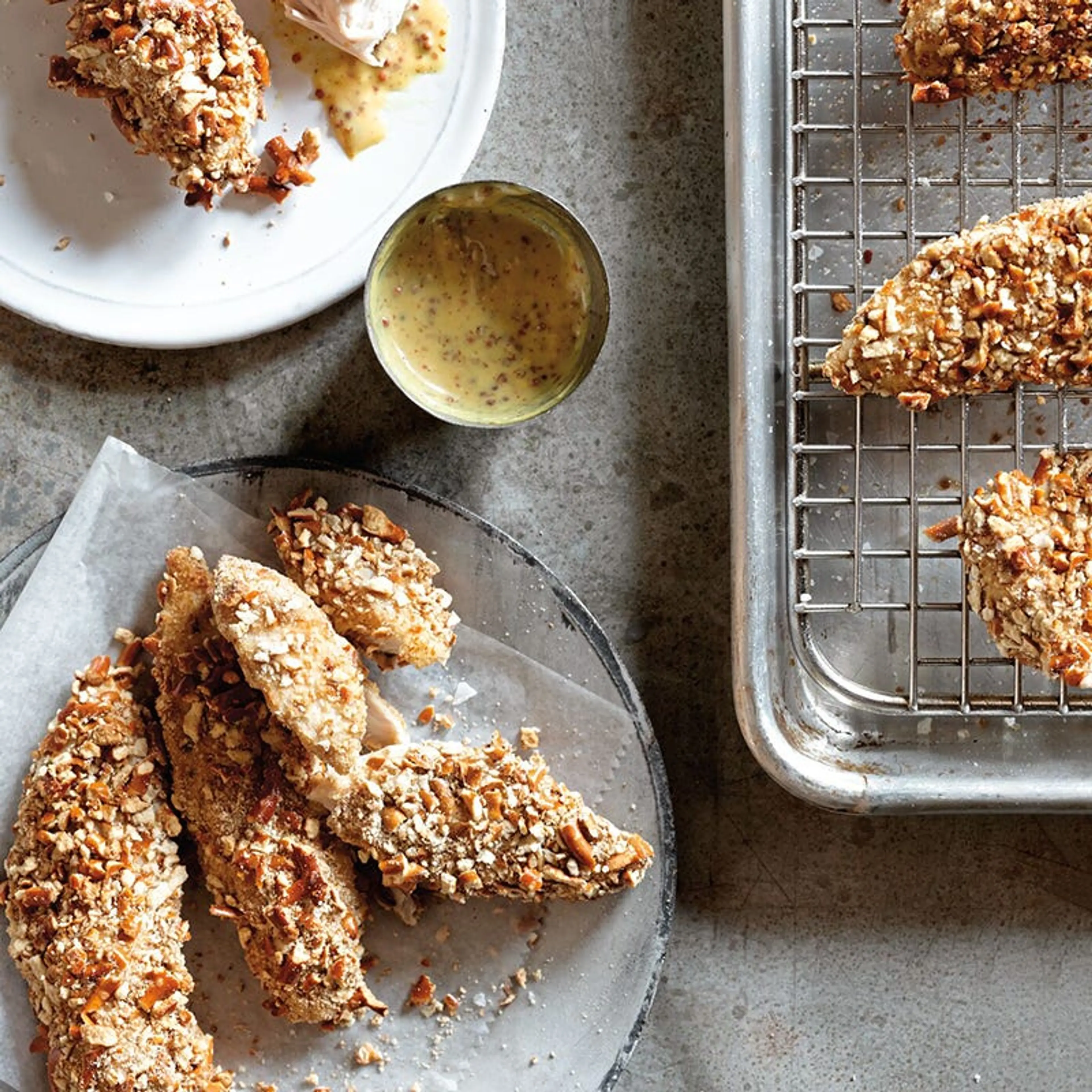 WW Pretzel-Crusted Chicken Tenders with Honey-Mustard Dip