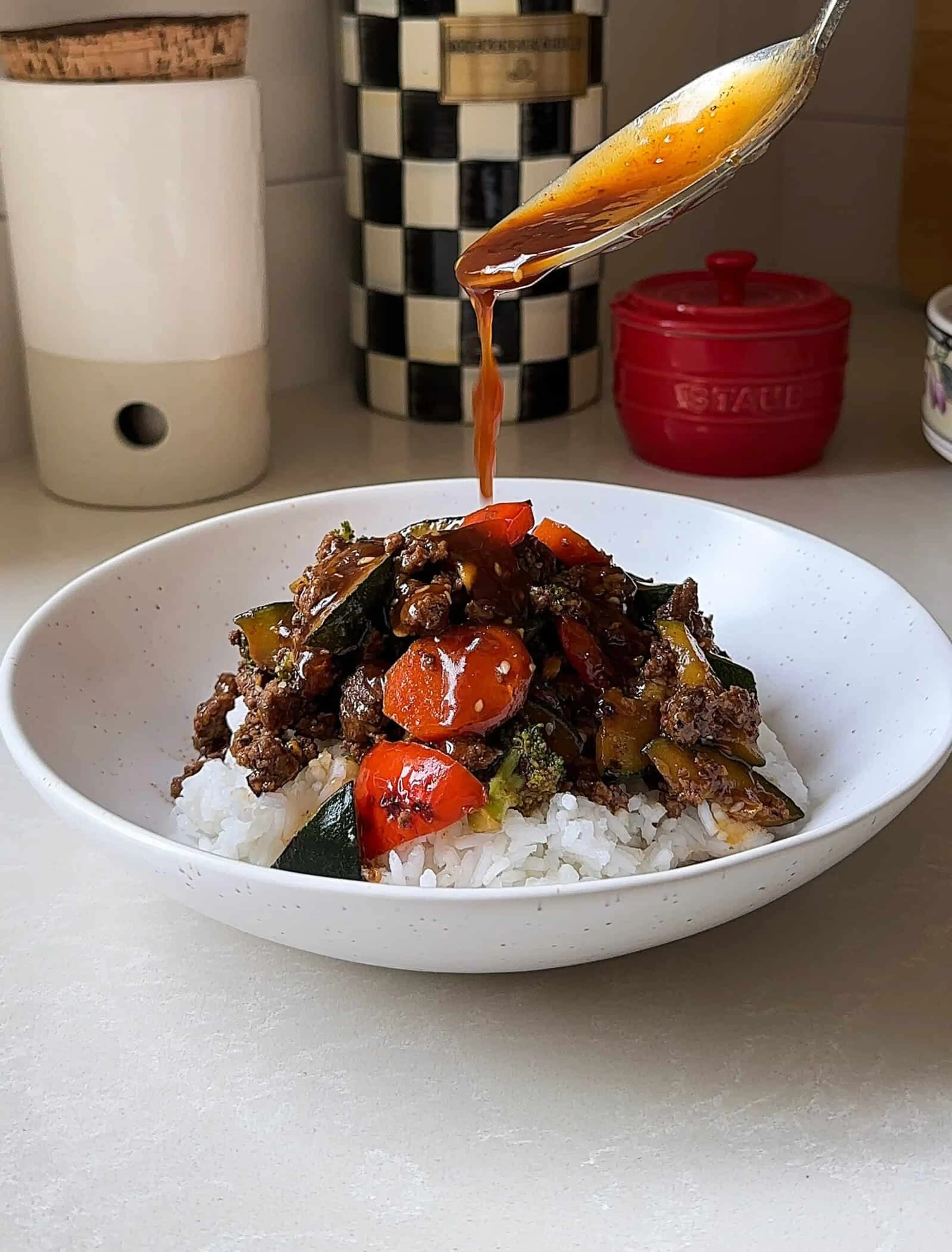 Ground Beef Stir Fry with Spicy Mayo