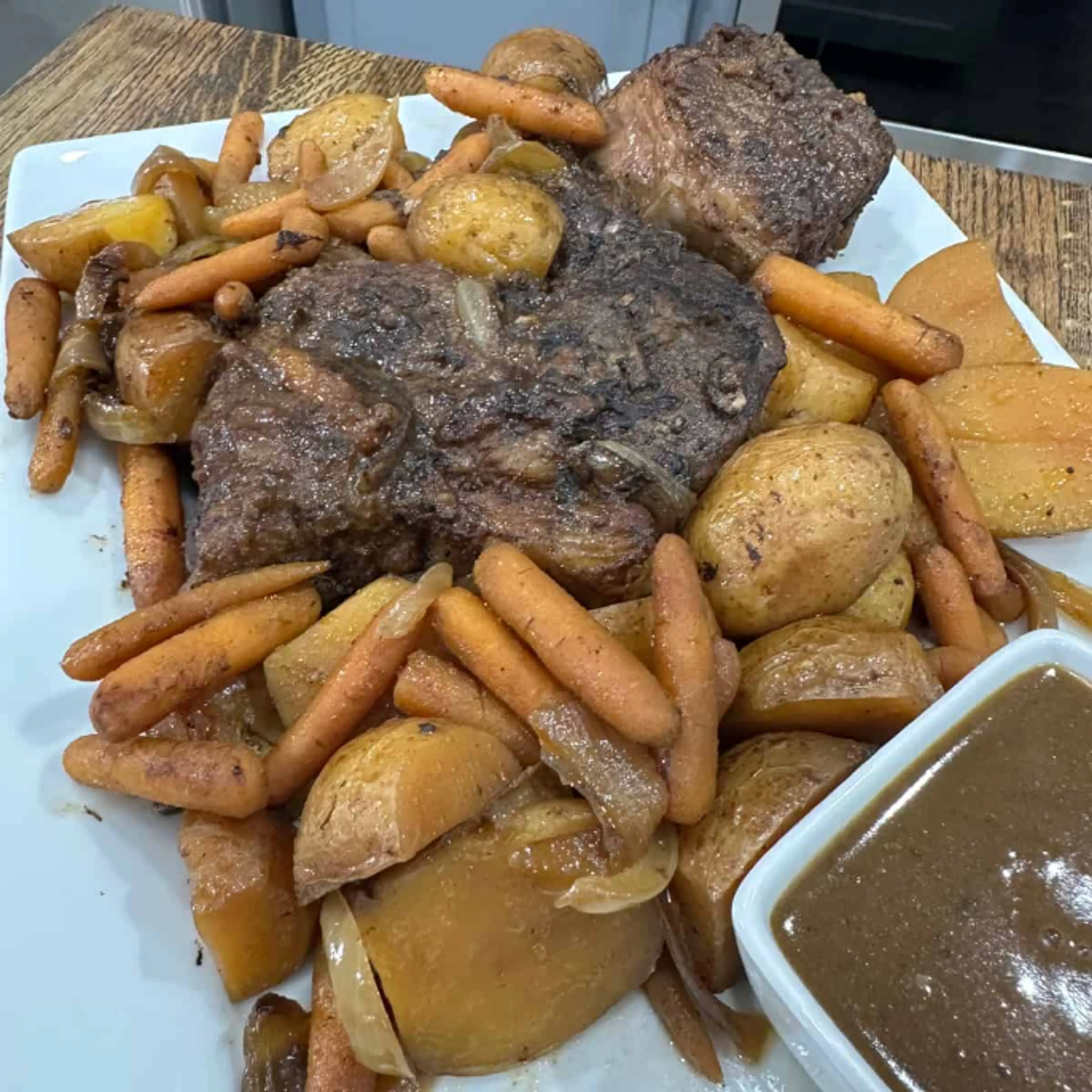 Crockpot Roast, Potatoes, and Carrots