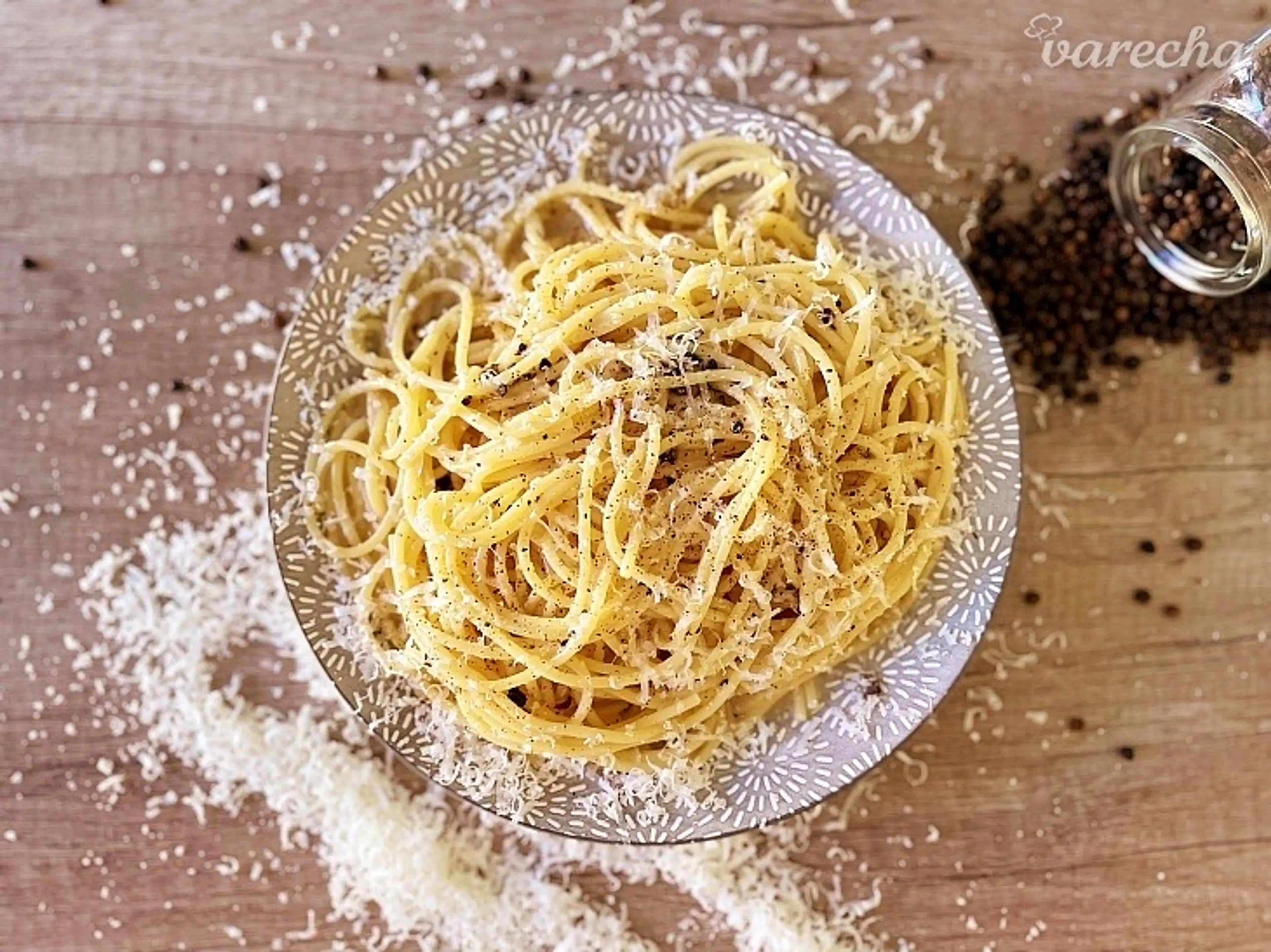 Cacio e Pepe (videorecept)