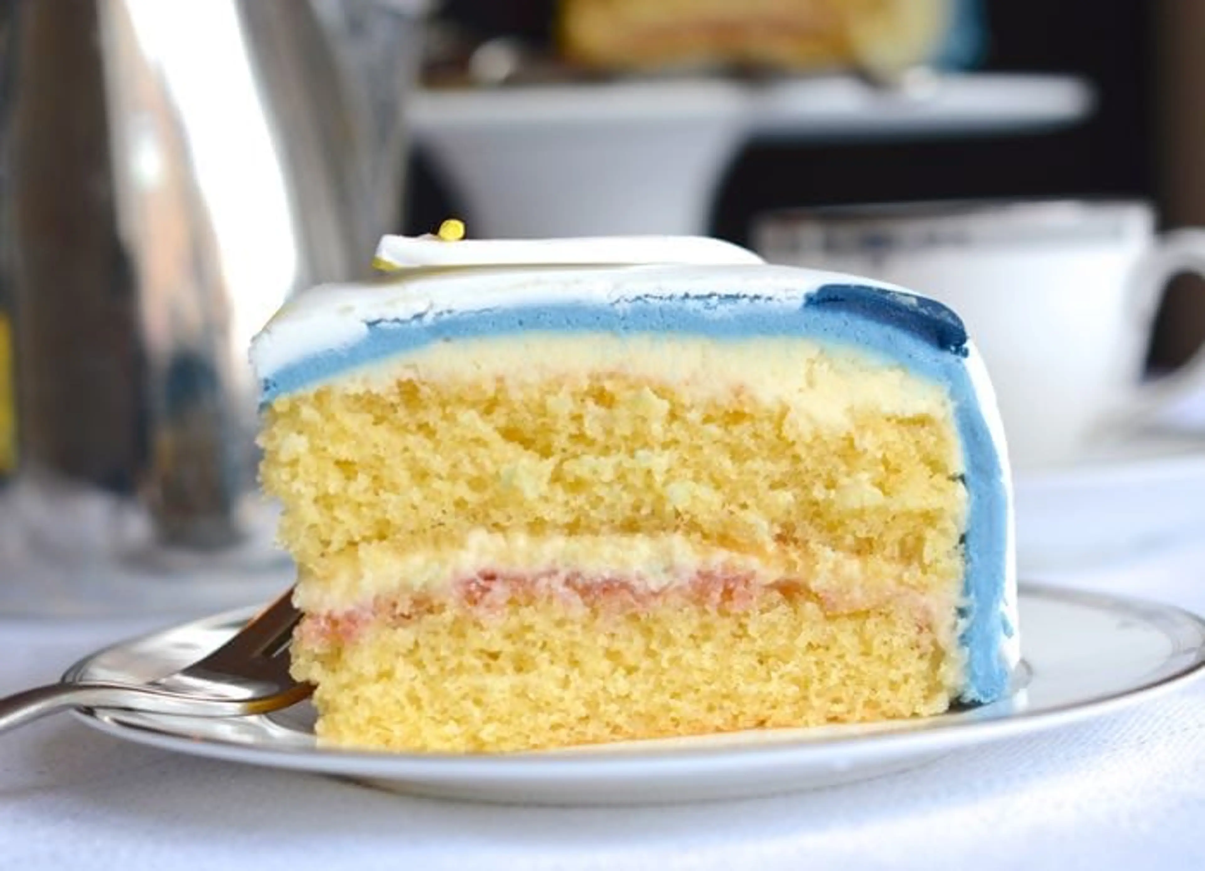 Vanilla Sponge Cake