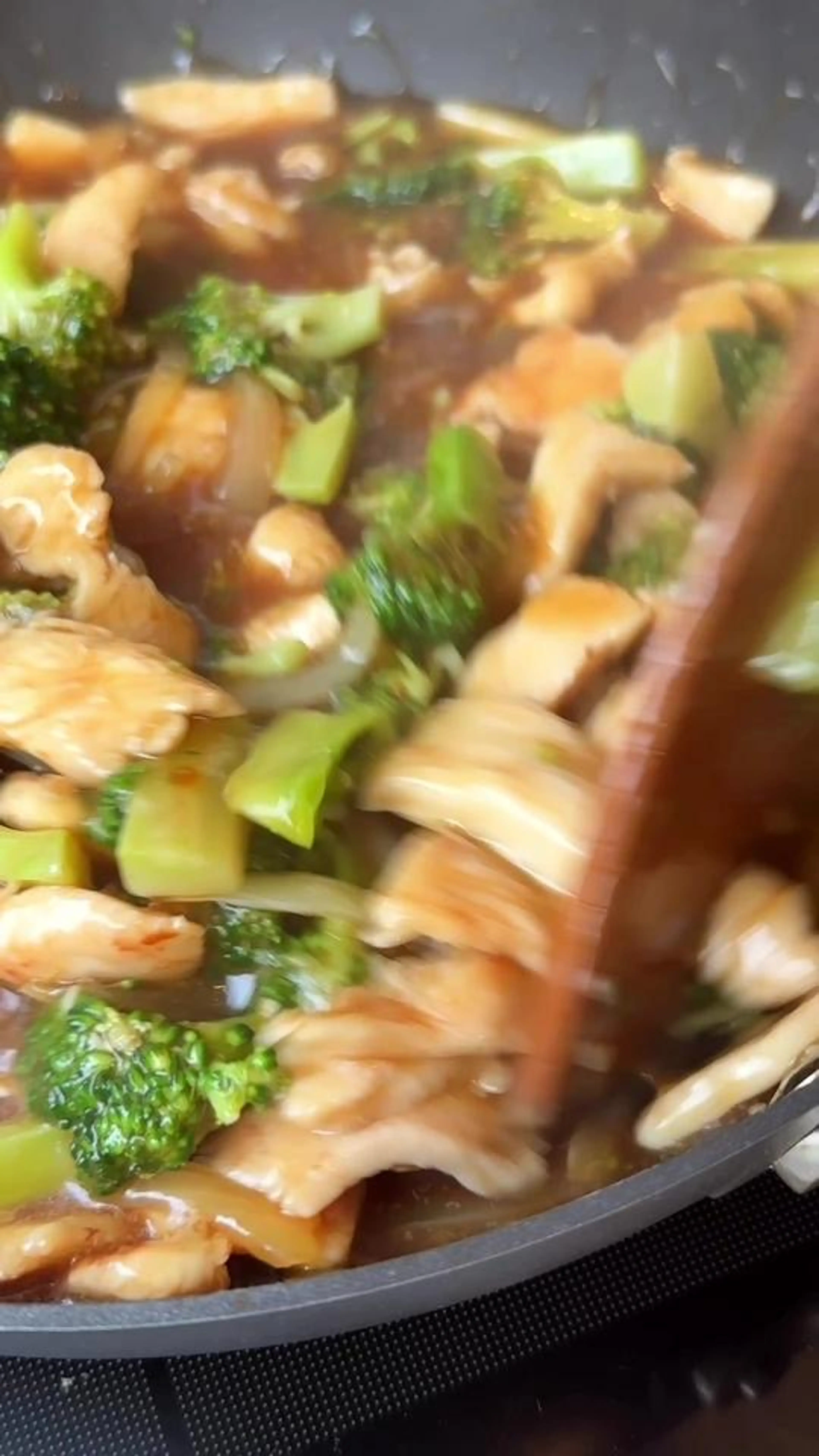 Extra Saucy Chicken And Broccoli Stir Fry