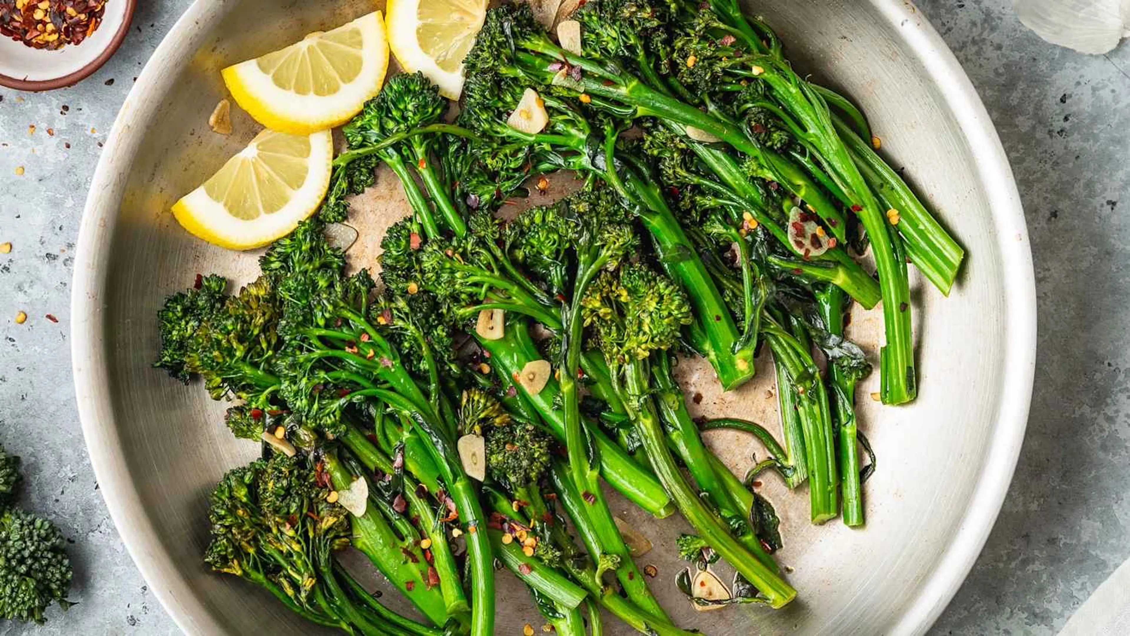 Easy 10-Minute Garlic Broccolini