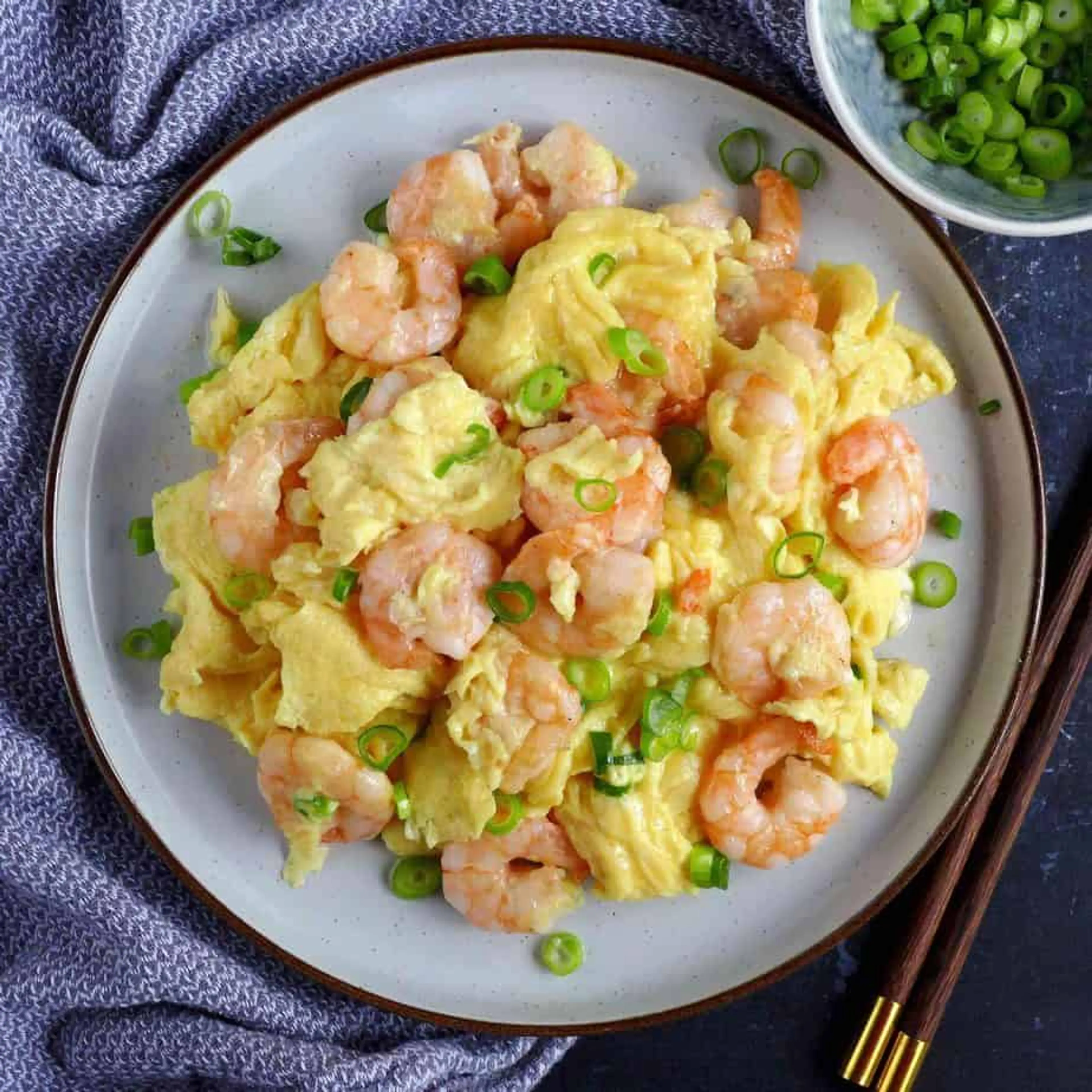 Shrimp and Egg Stir-Fry (滑蛋虾仁)