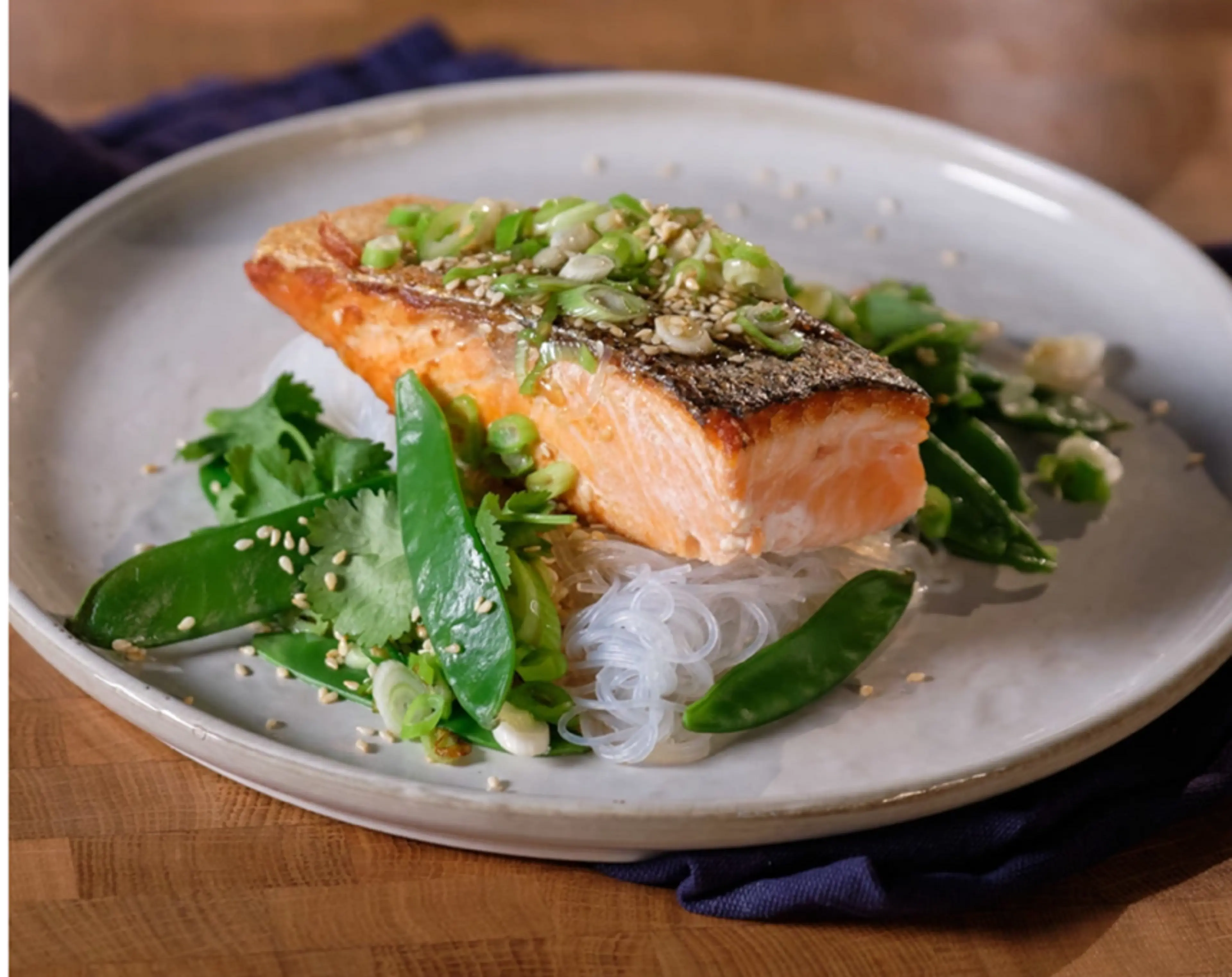 Glasnudelsallad med teriyakilax