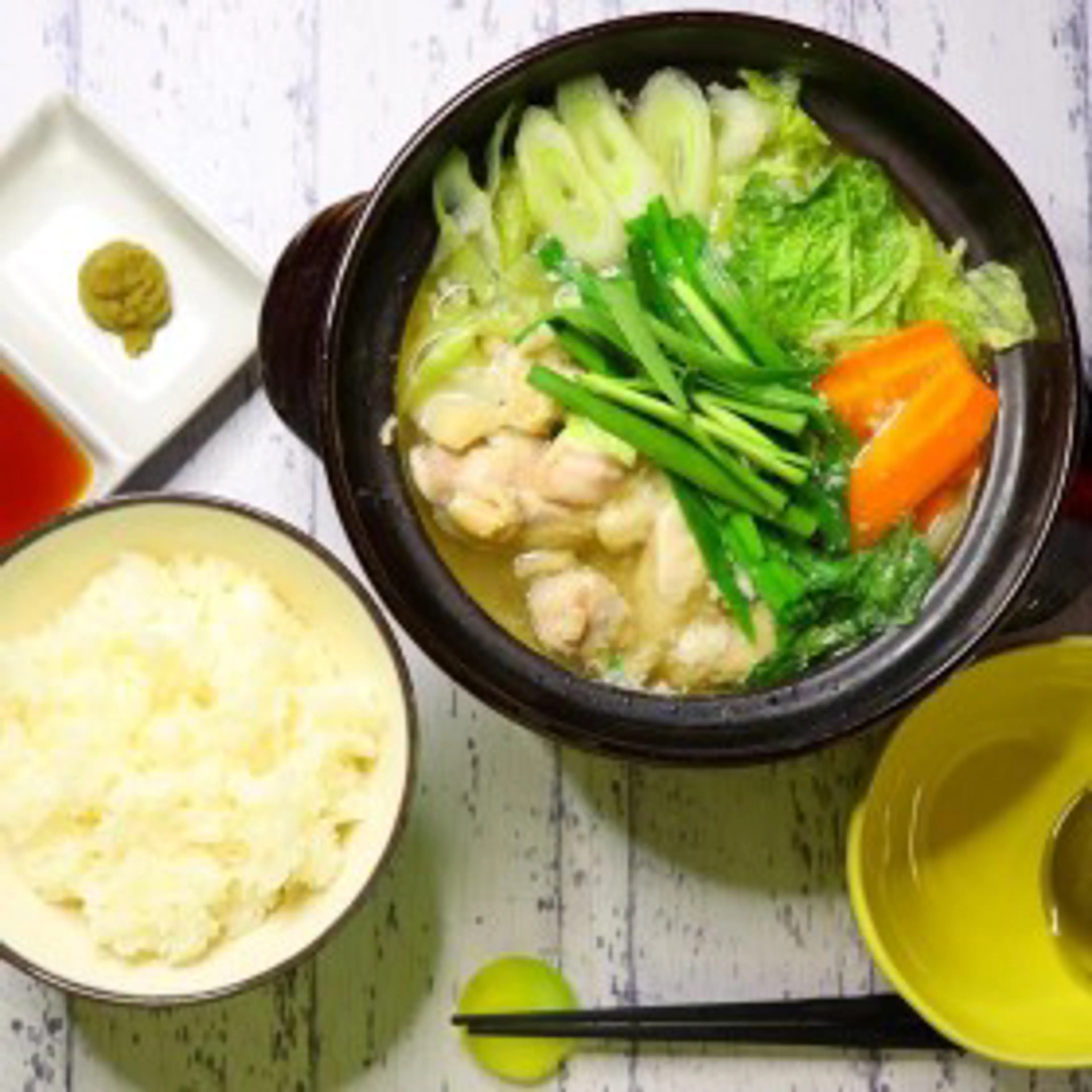Mizutaki (Hakata-Style Chicken Hot Pot)