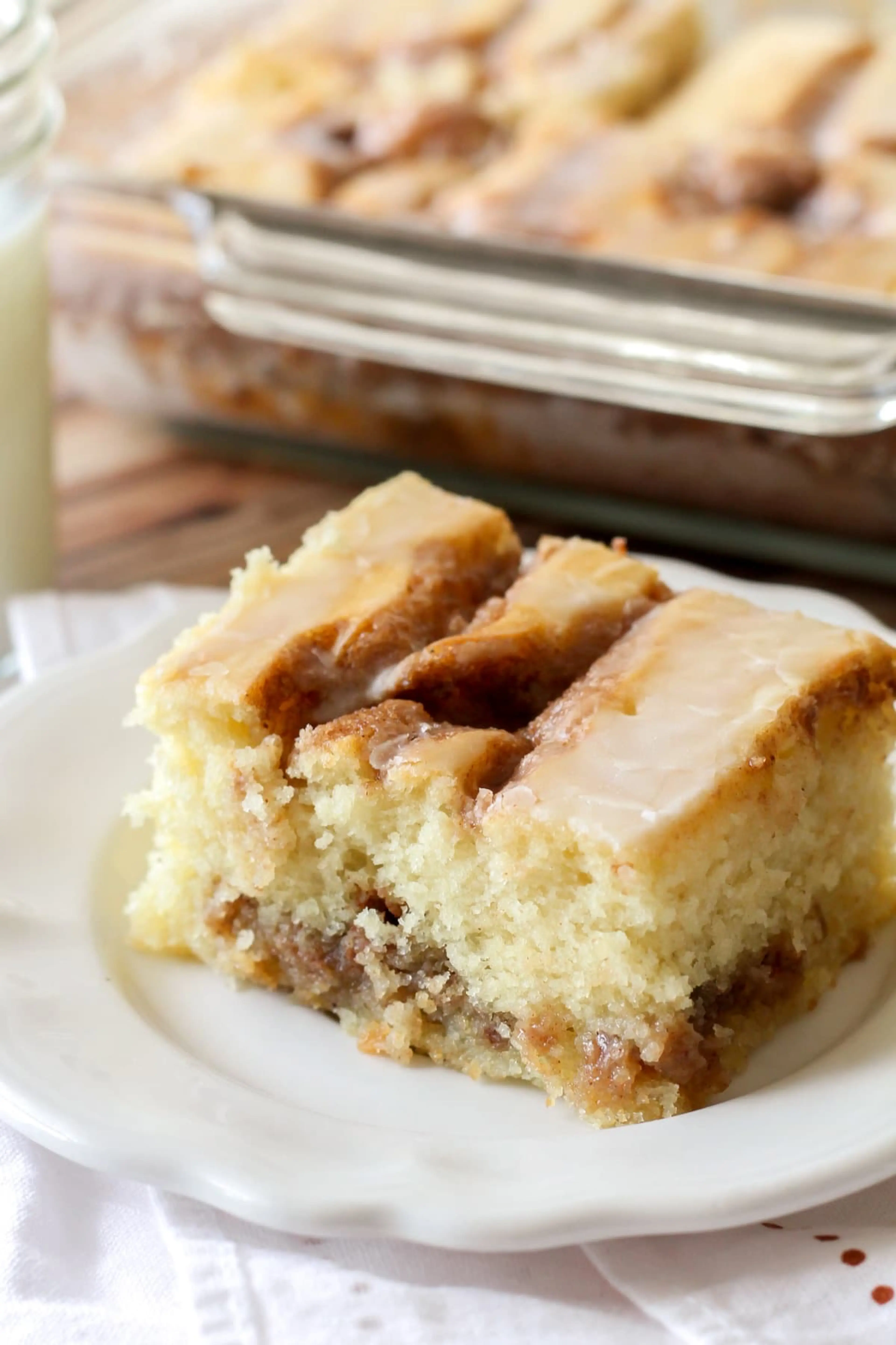 Cinnamon Roll Cake