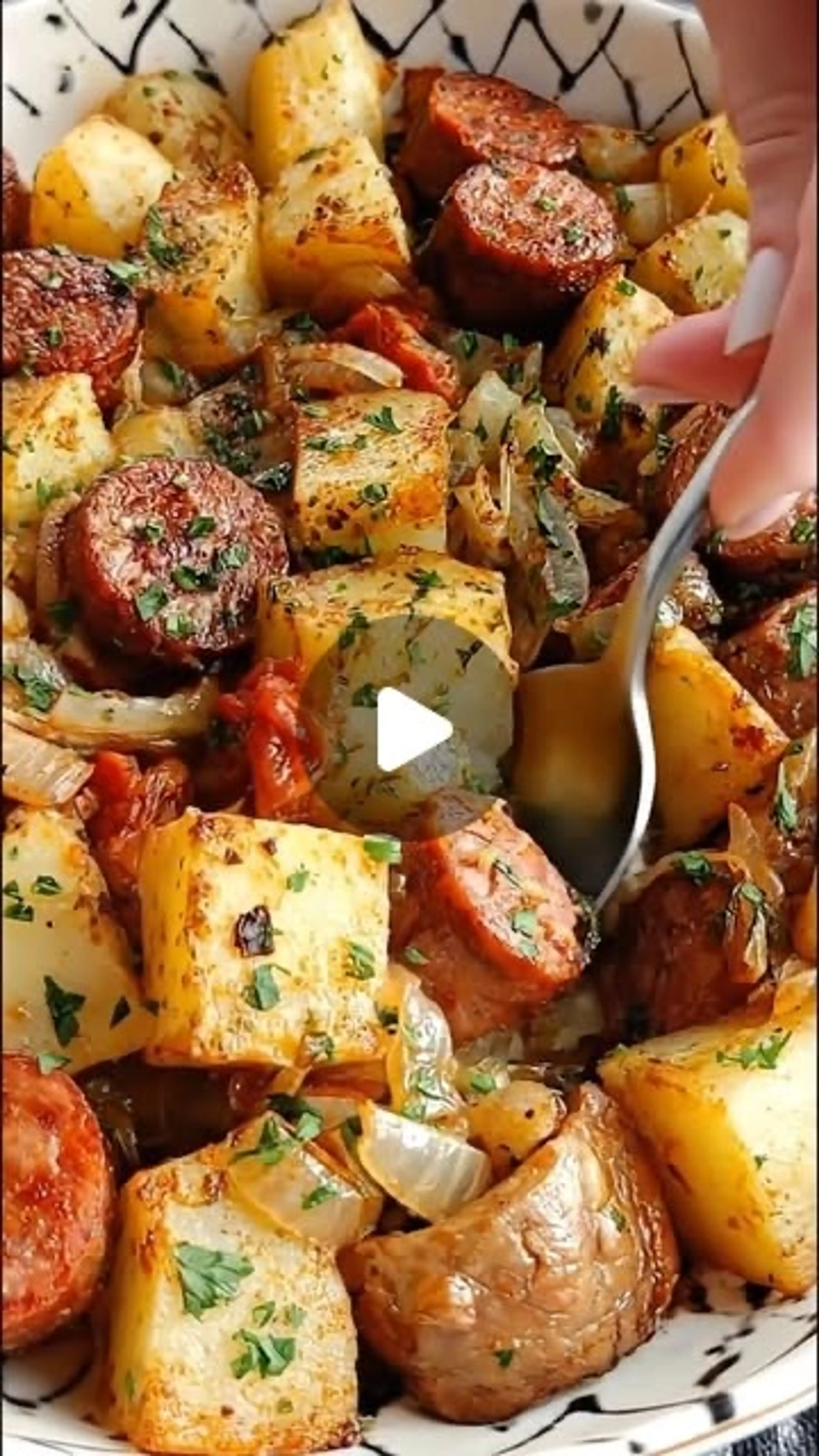 Pan-roasted Sausage and Potatoes Skillet