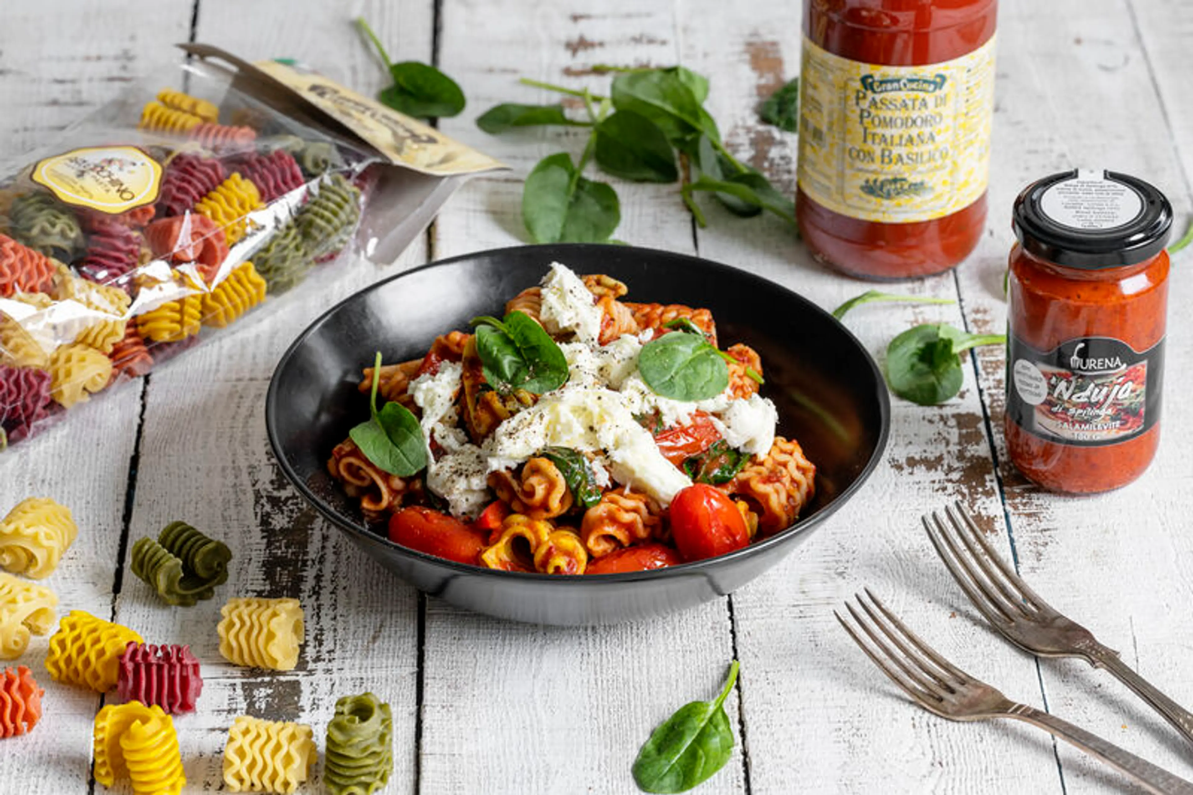 Tulinen 'Nduja-burratapasta