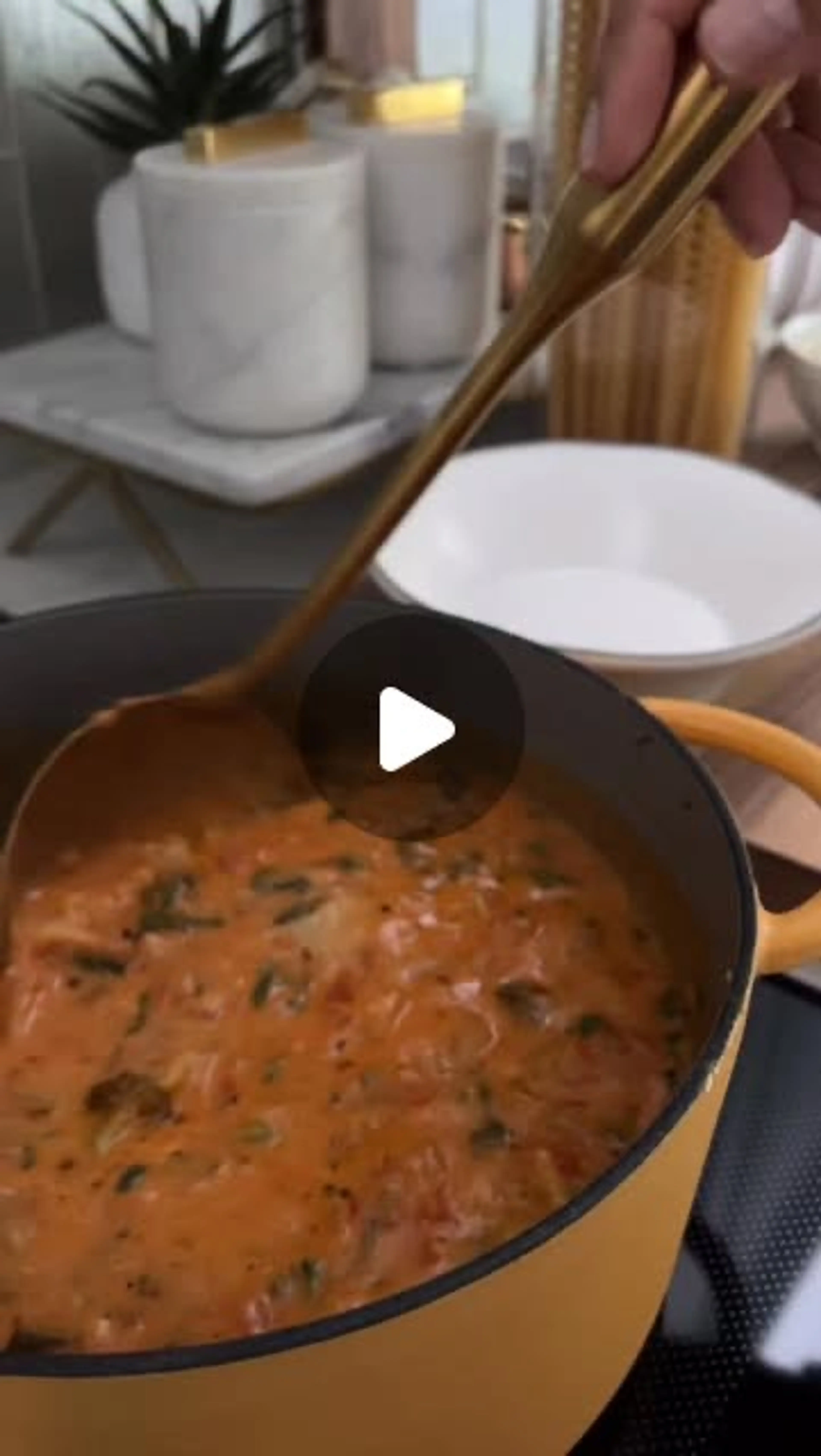 Spicy One Pot Creamy Vegetarian Lasagna Soup