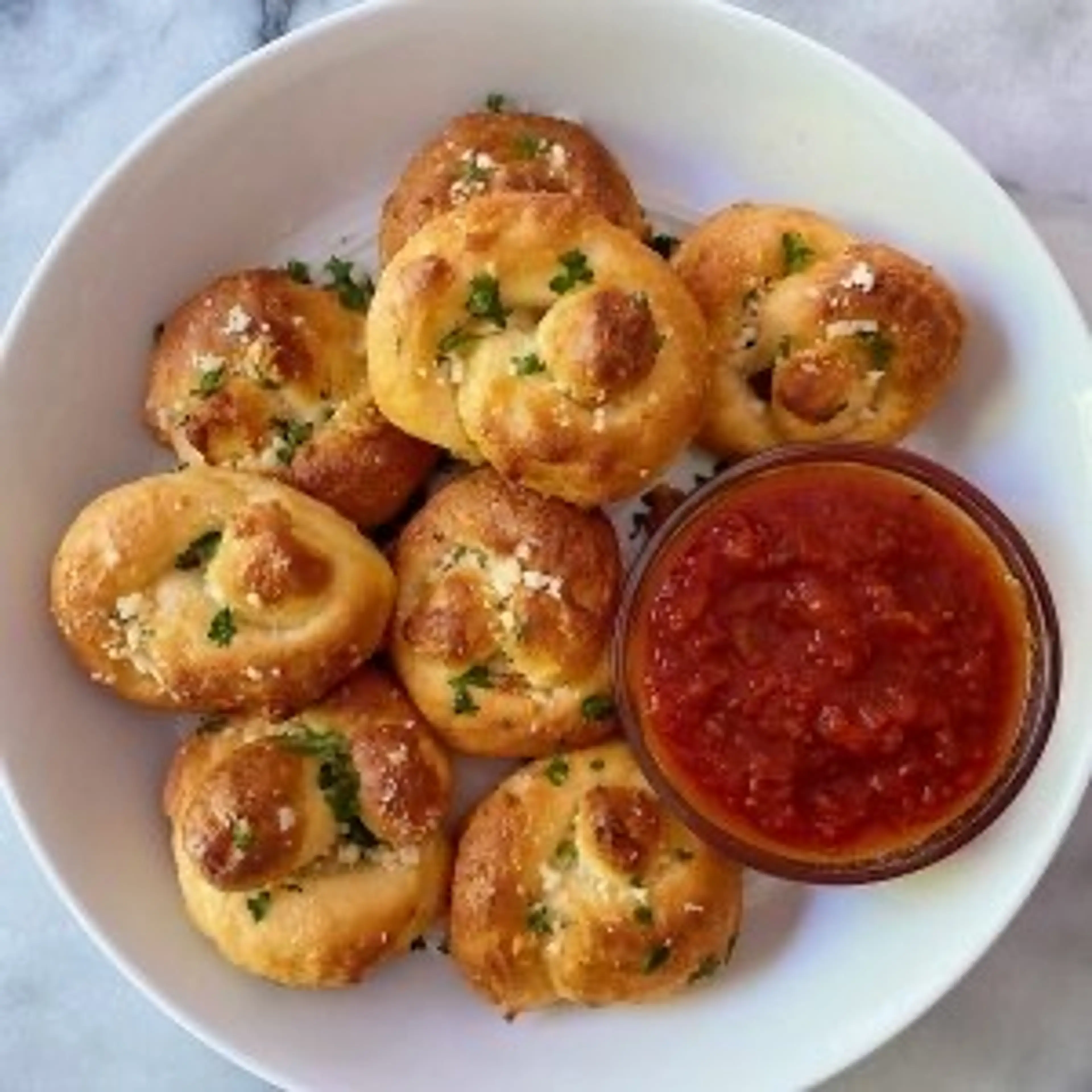 Gluten-Free Garlic Knots