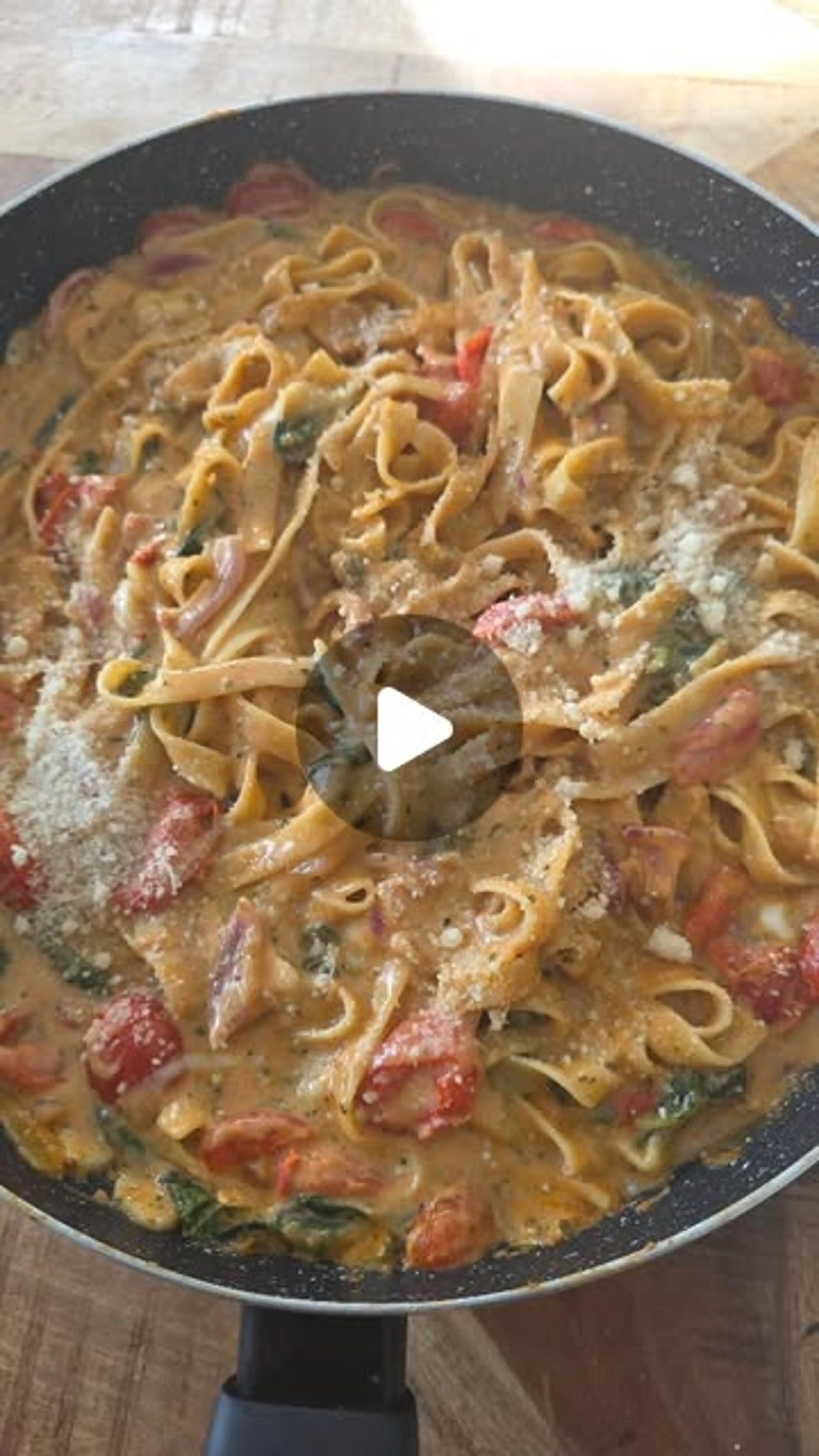 One-pan Creamy Tagliatelle