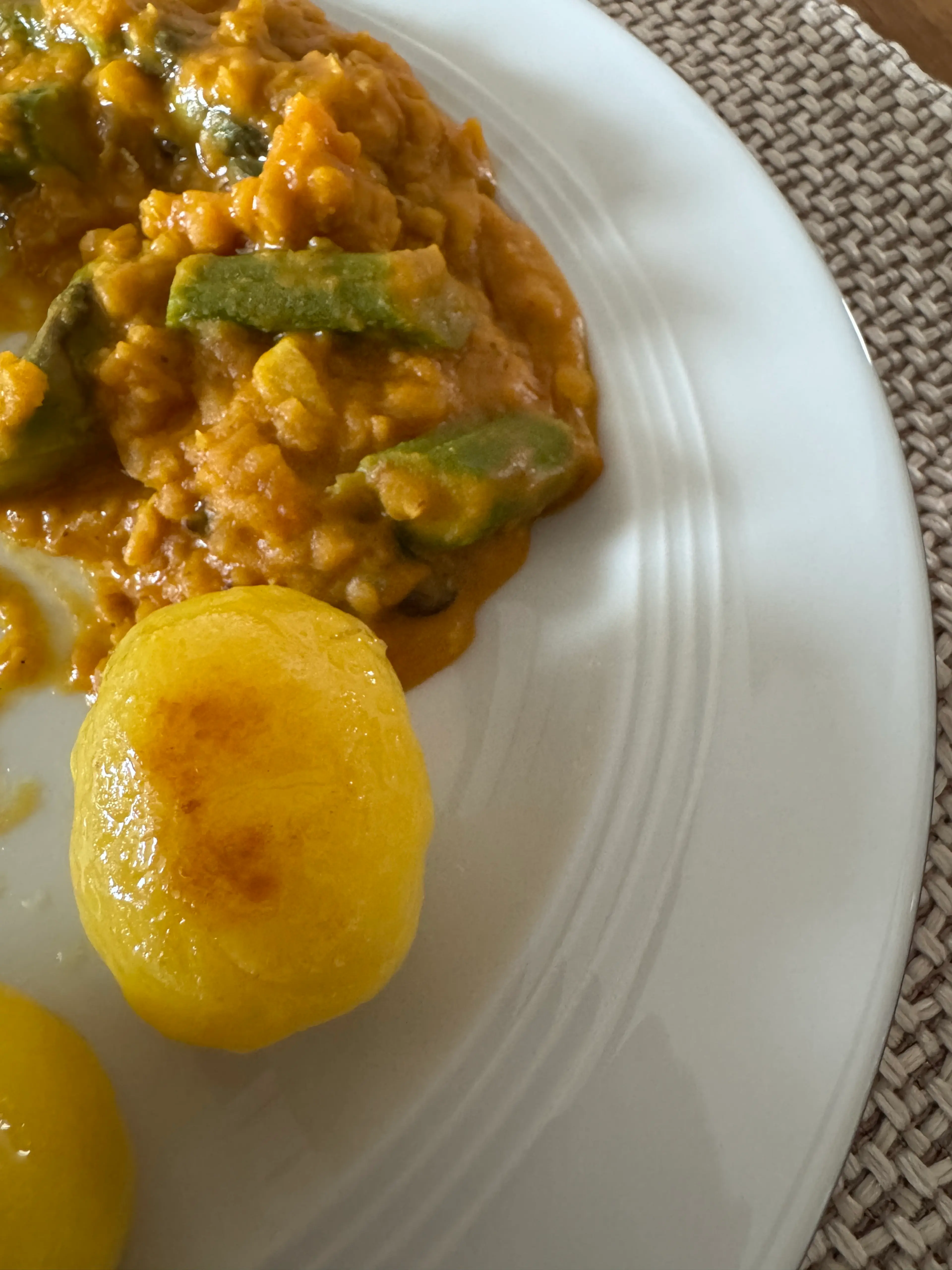 Linsen-Spargel-Curry