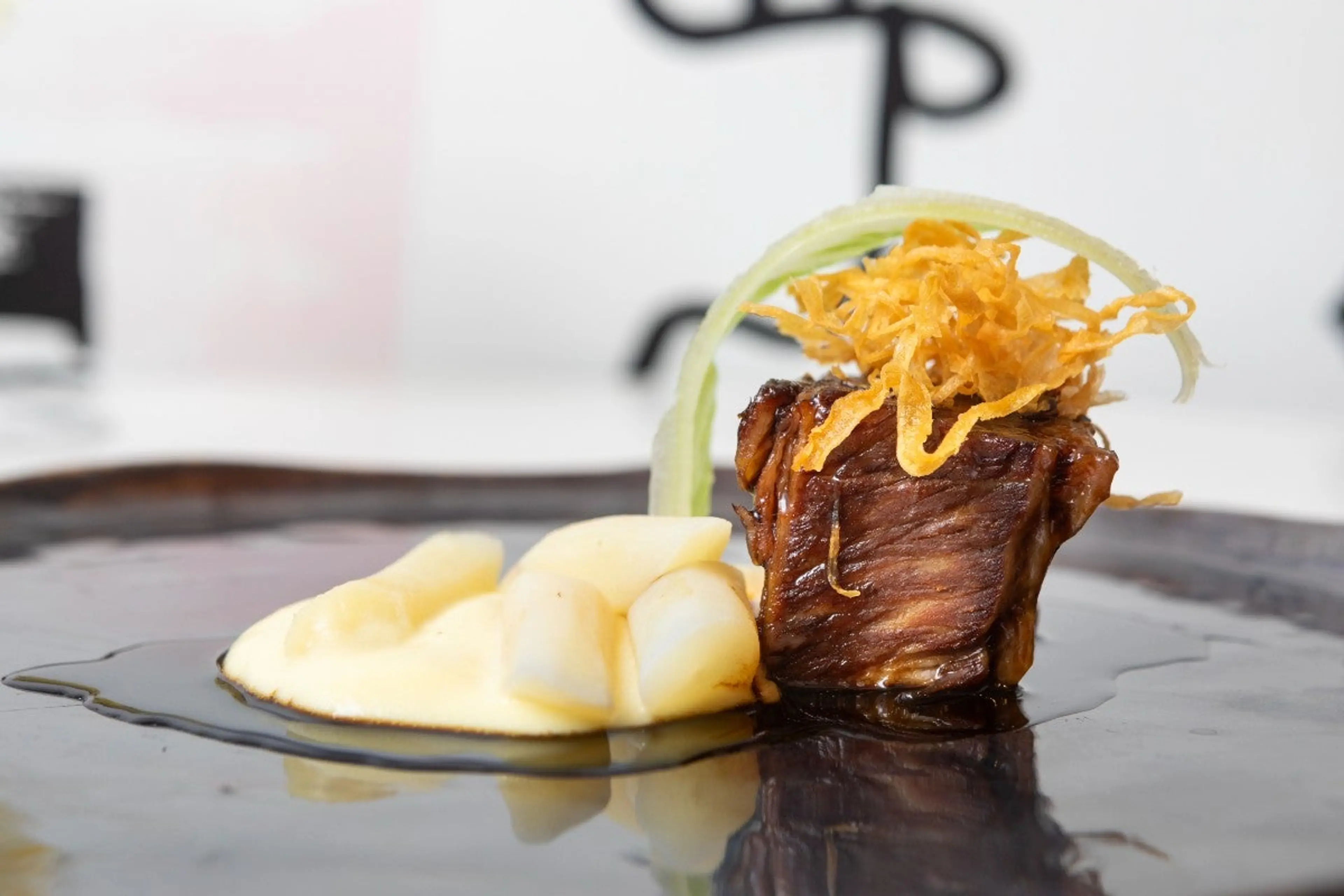 Beef short rib, braised with burnt onion jus