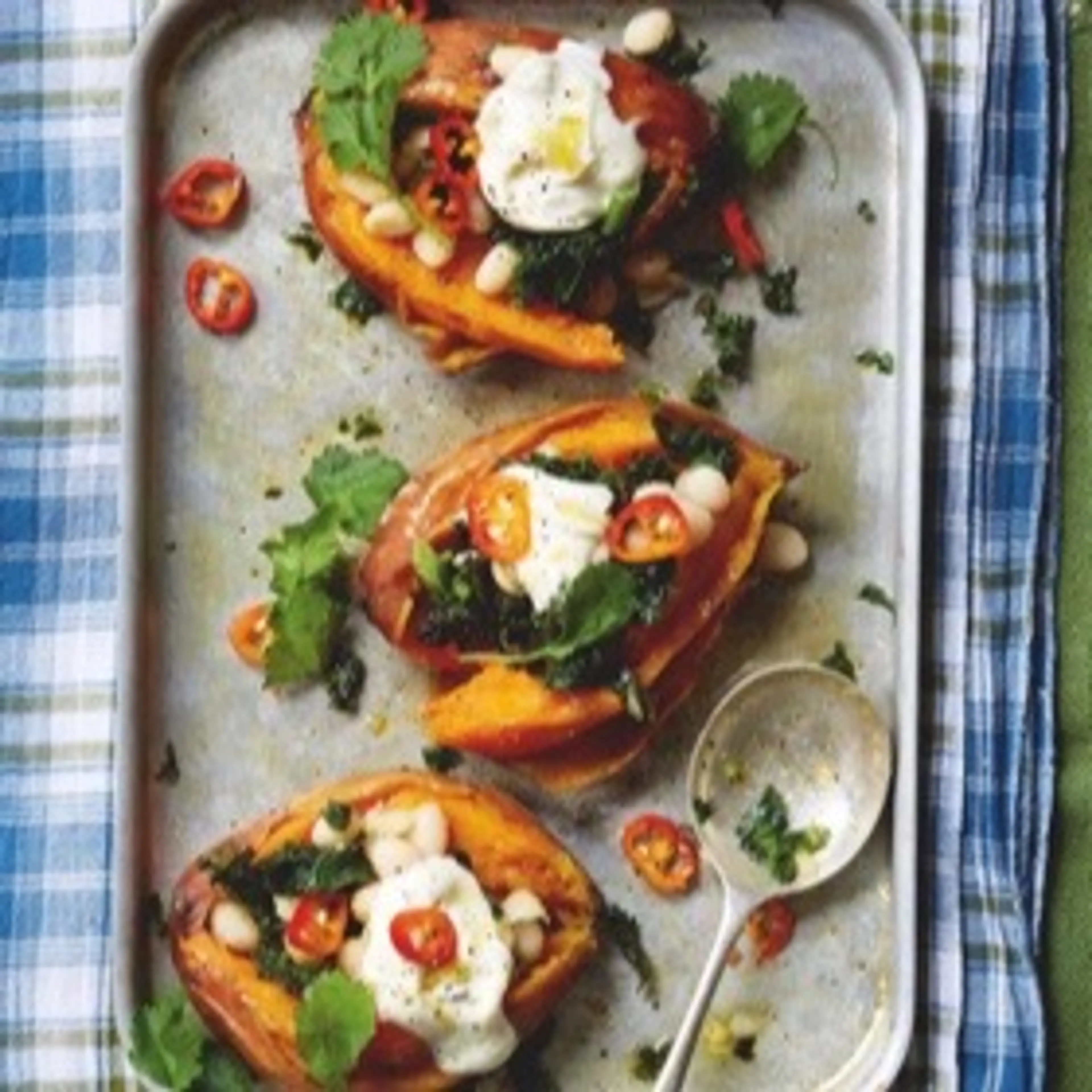 Baked and stuffed sweet potatoes