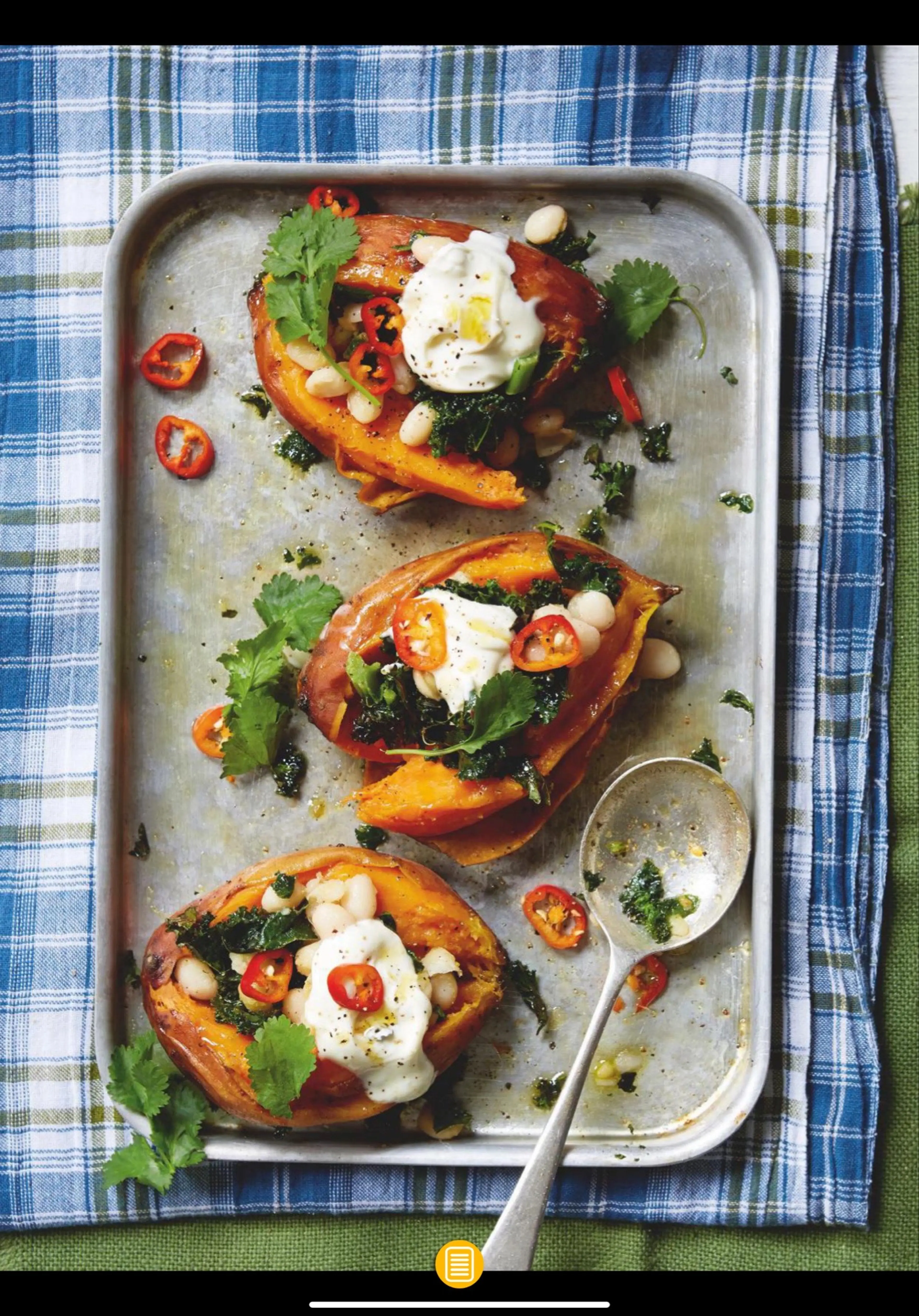 Baked and stuffed sweet potatoes