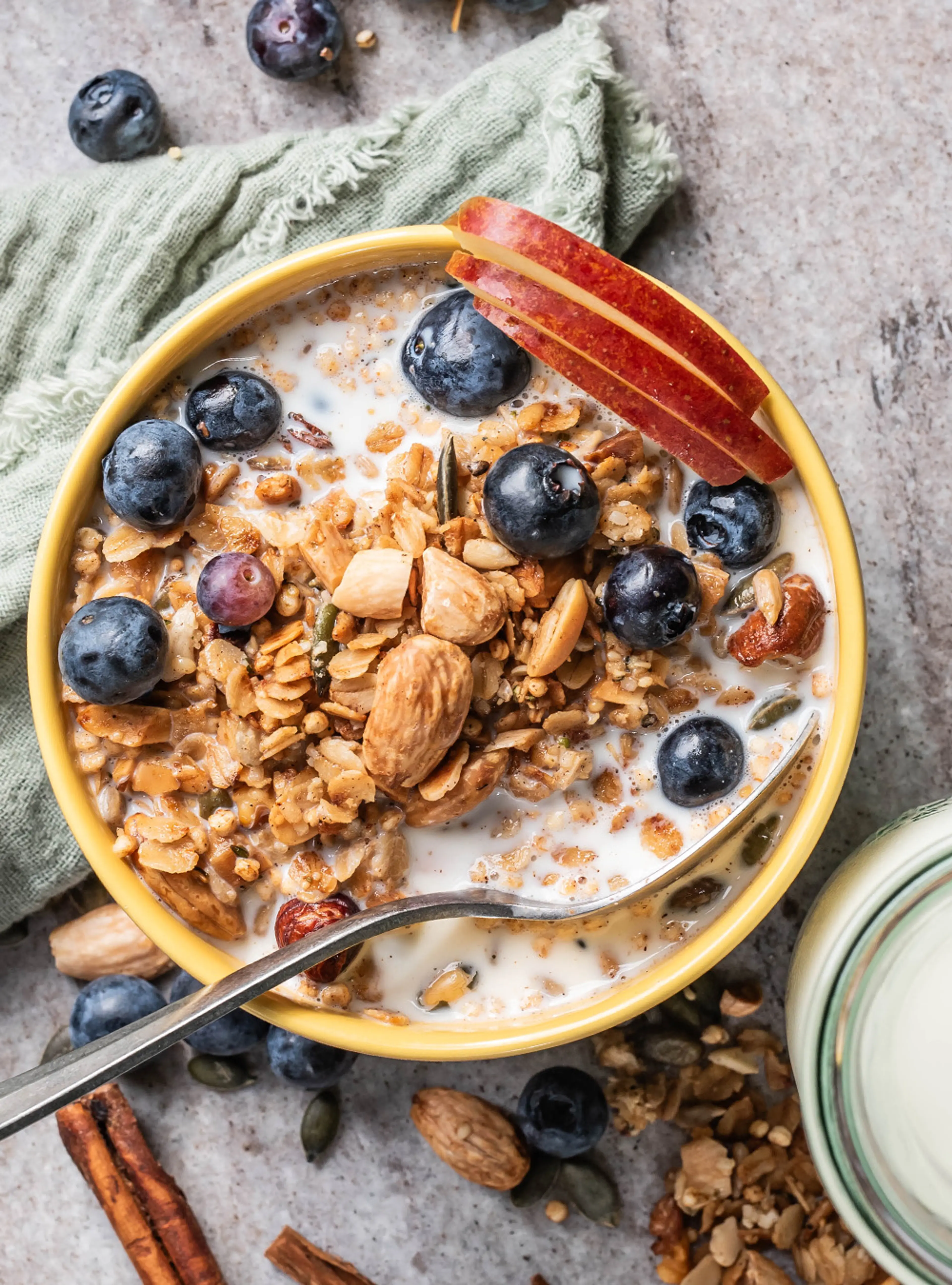 High Protein Müsli aus der Heißluftfritteuse - Airfryer Eiwe