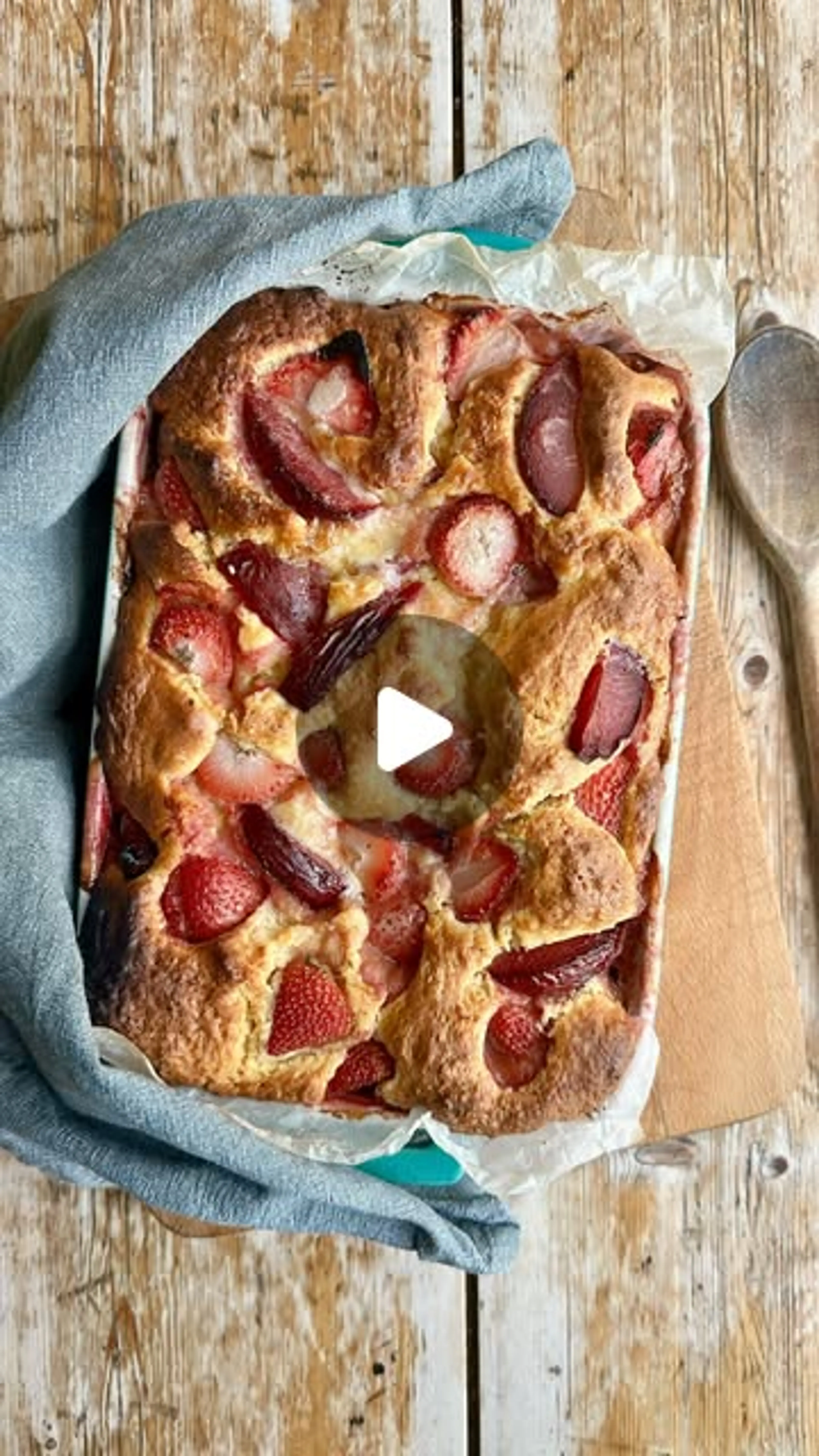 Cream Tea Scone Cobbler