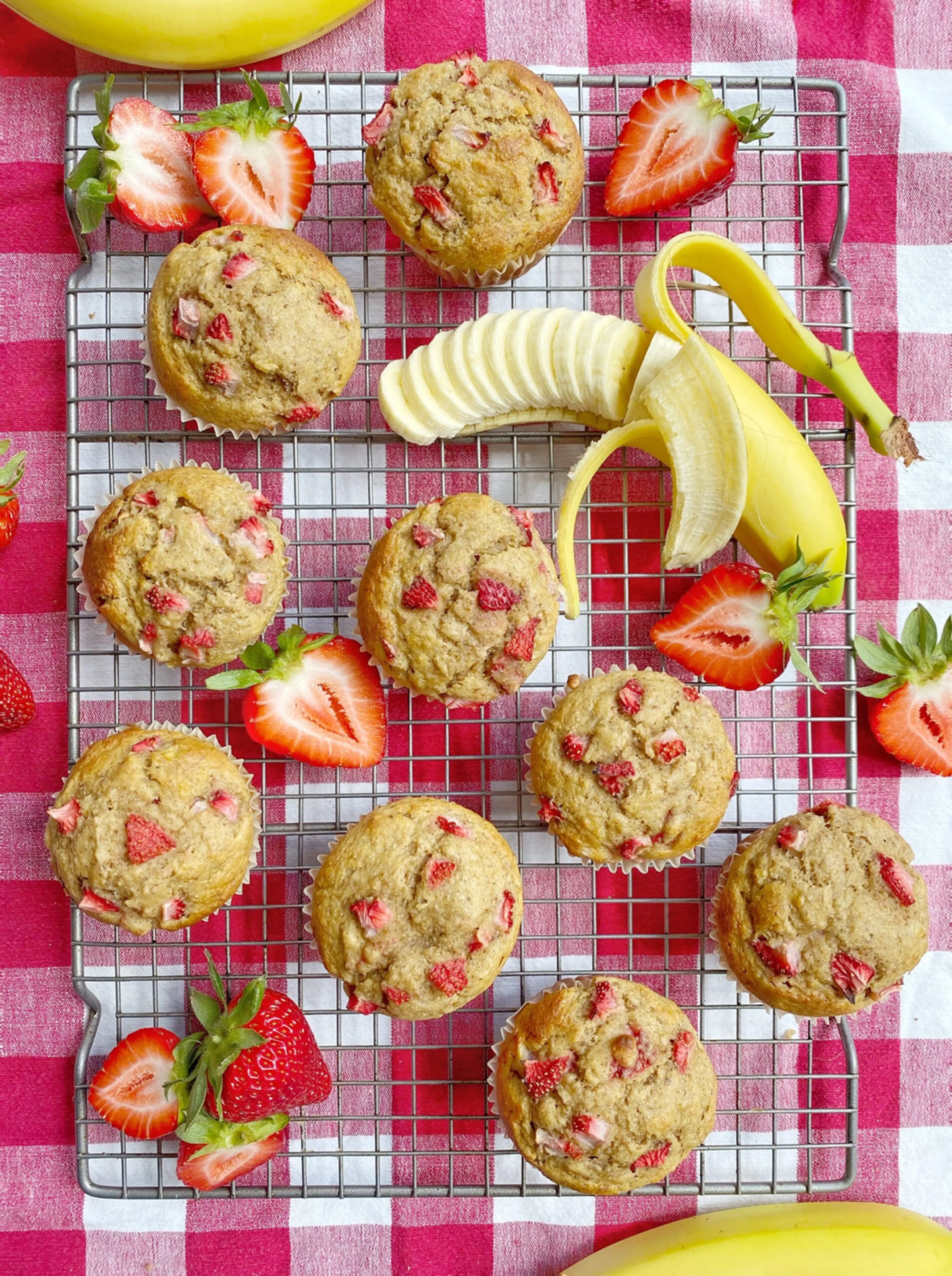Healthy Strawberry Banana Muffins