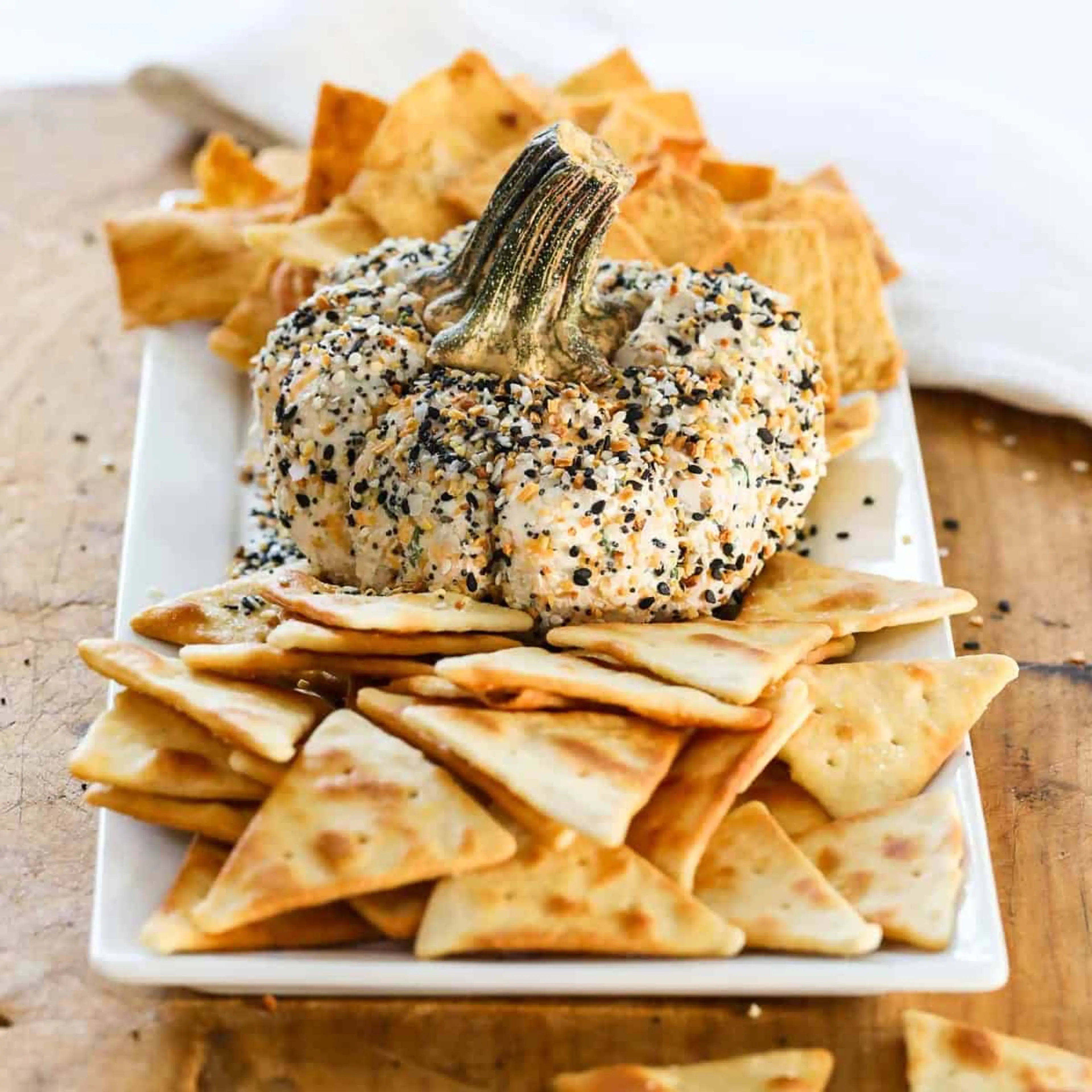 Everything Bagel Cheese Ball