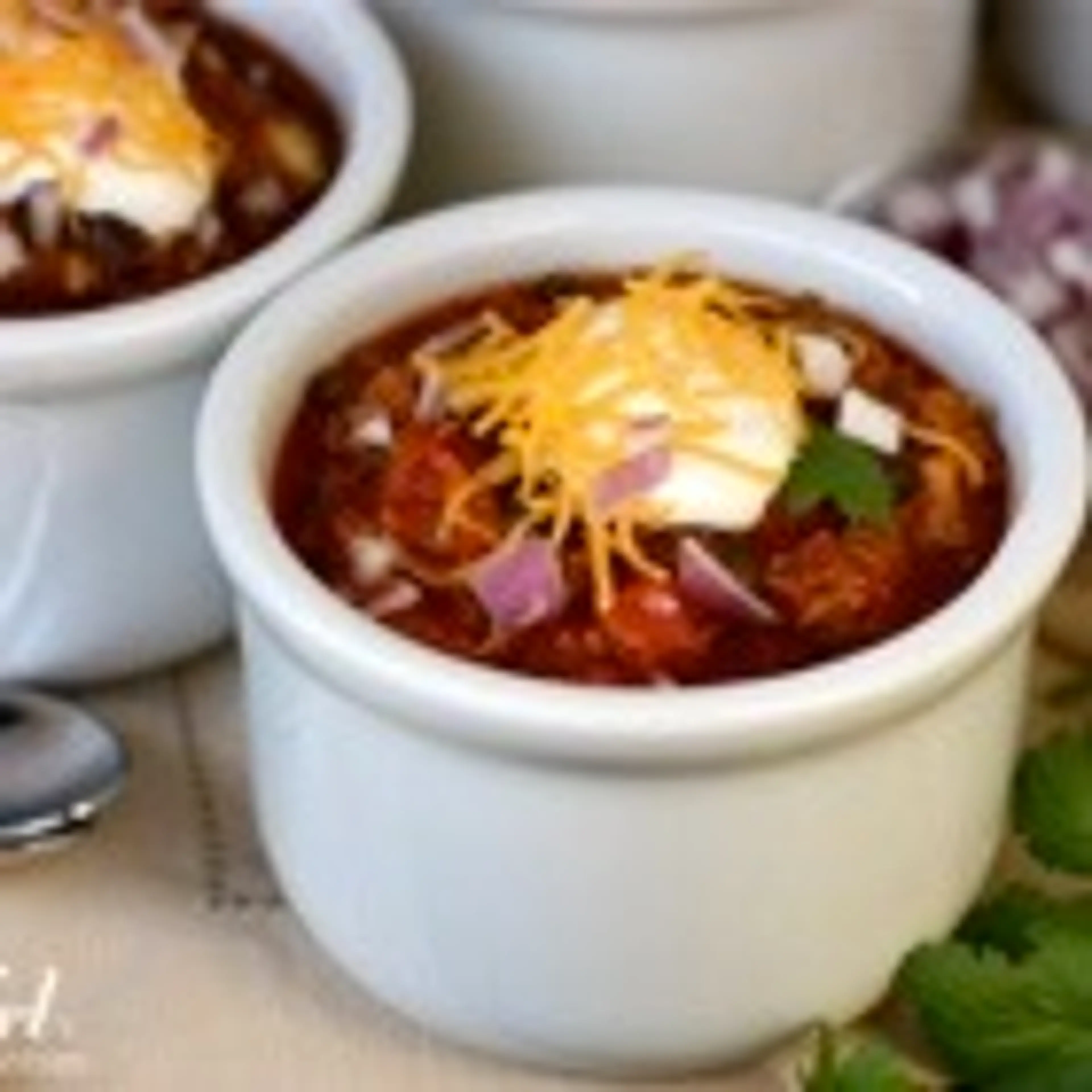 6-Hour Slow Cooker Chili {my family’s favorite!}