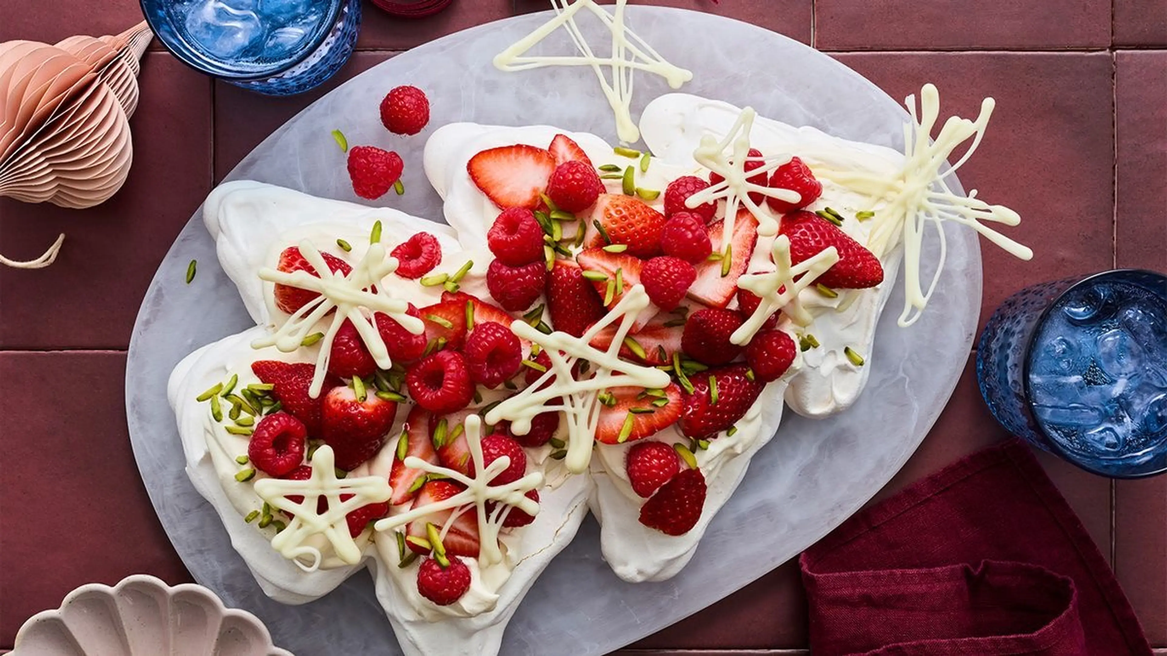 Christmas tree pavlova recipe