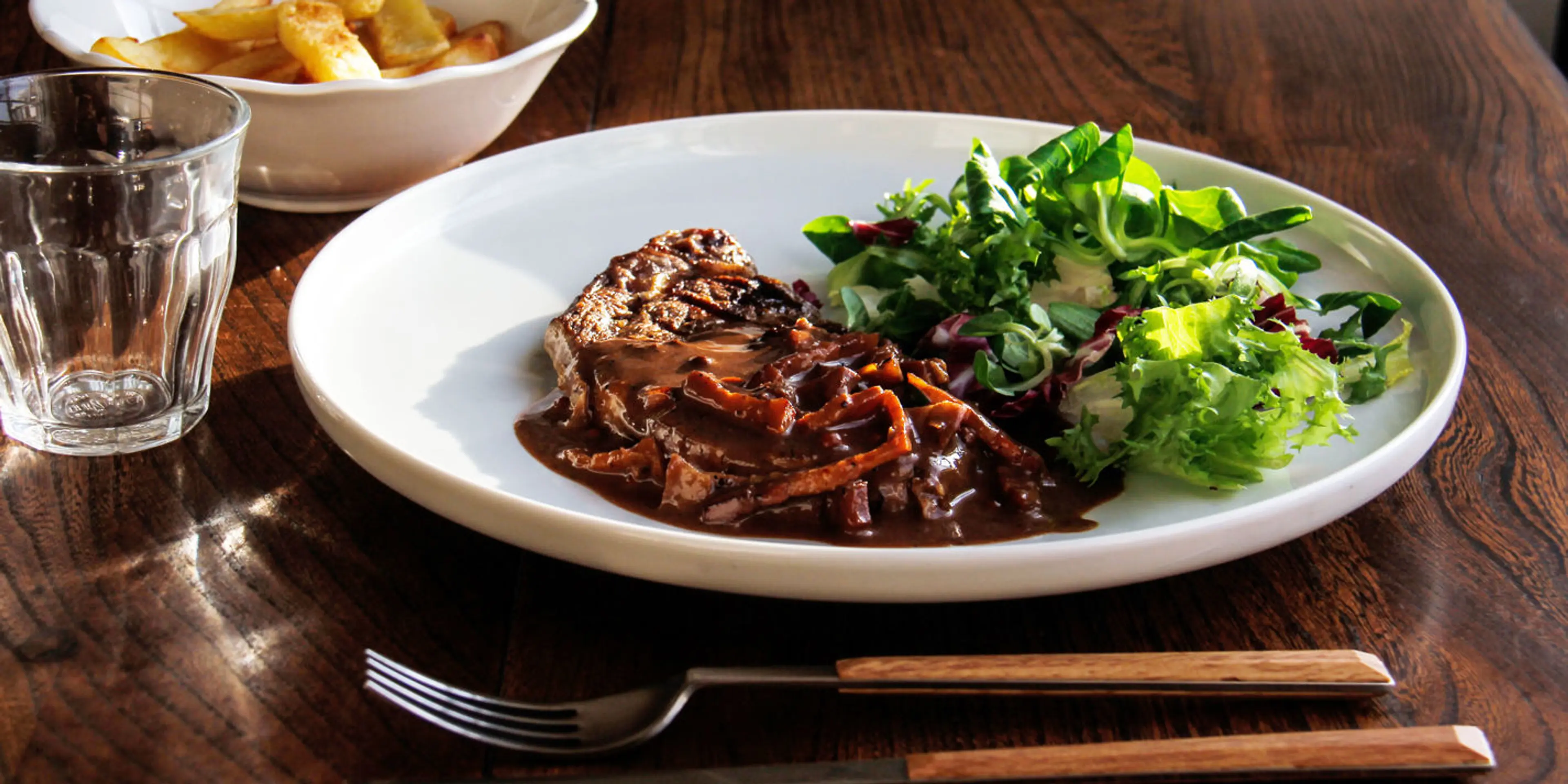 Steak in chocolate and coffee sauce