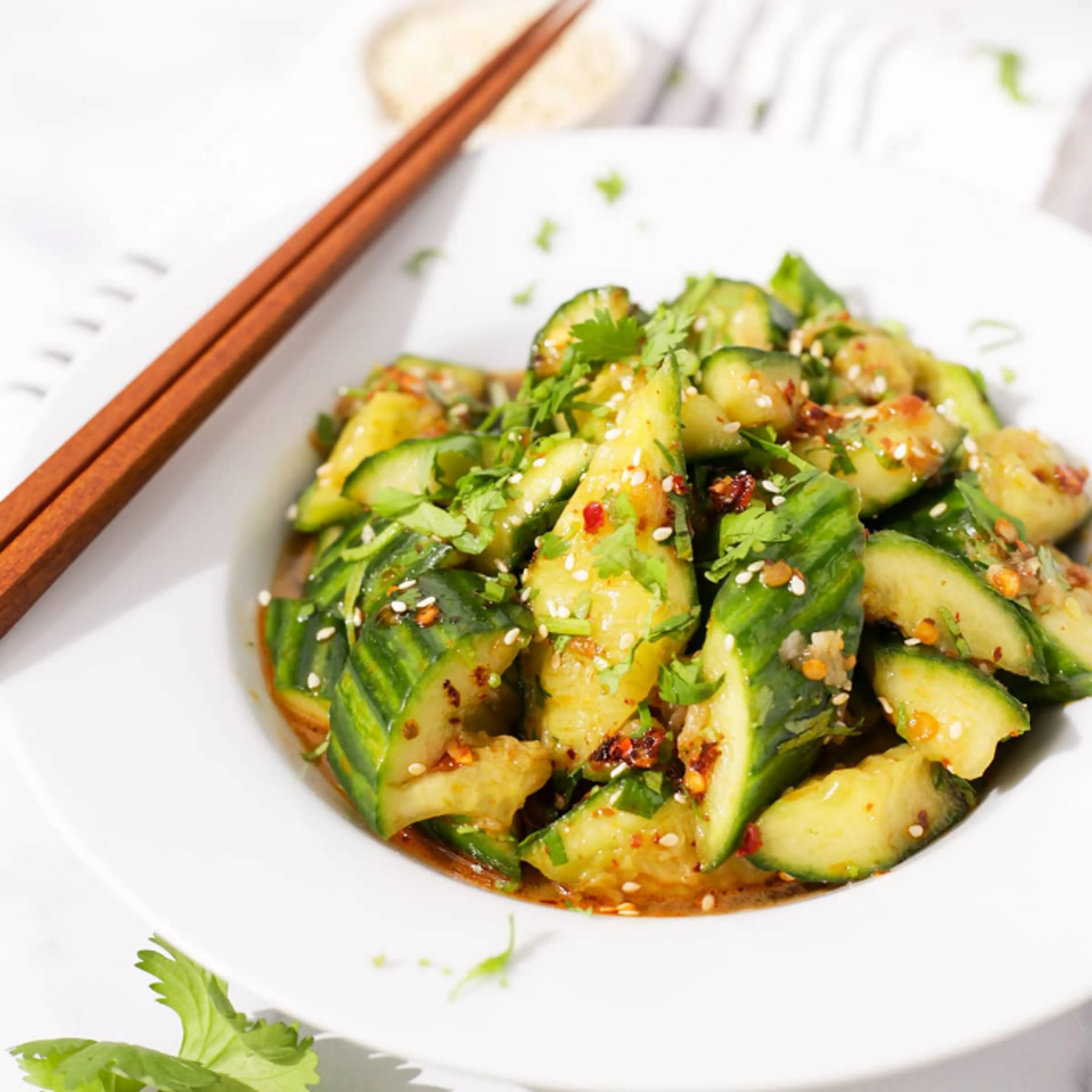 Chinese Smashed Cucumber Salad (拍黄瓜)