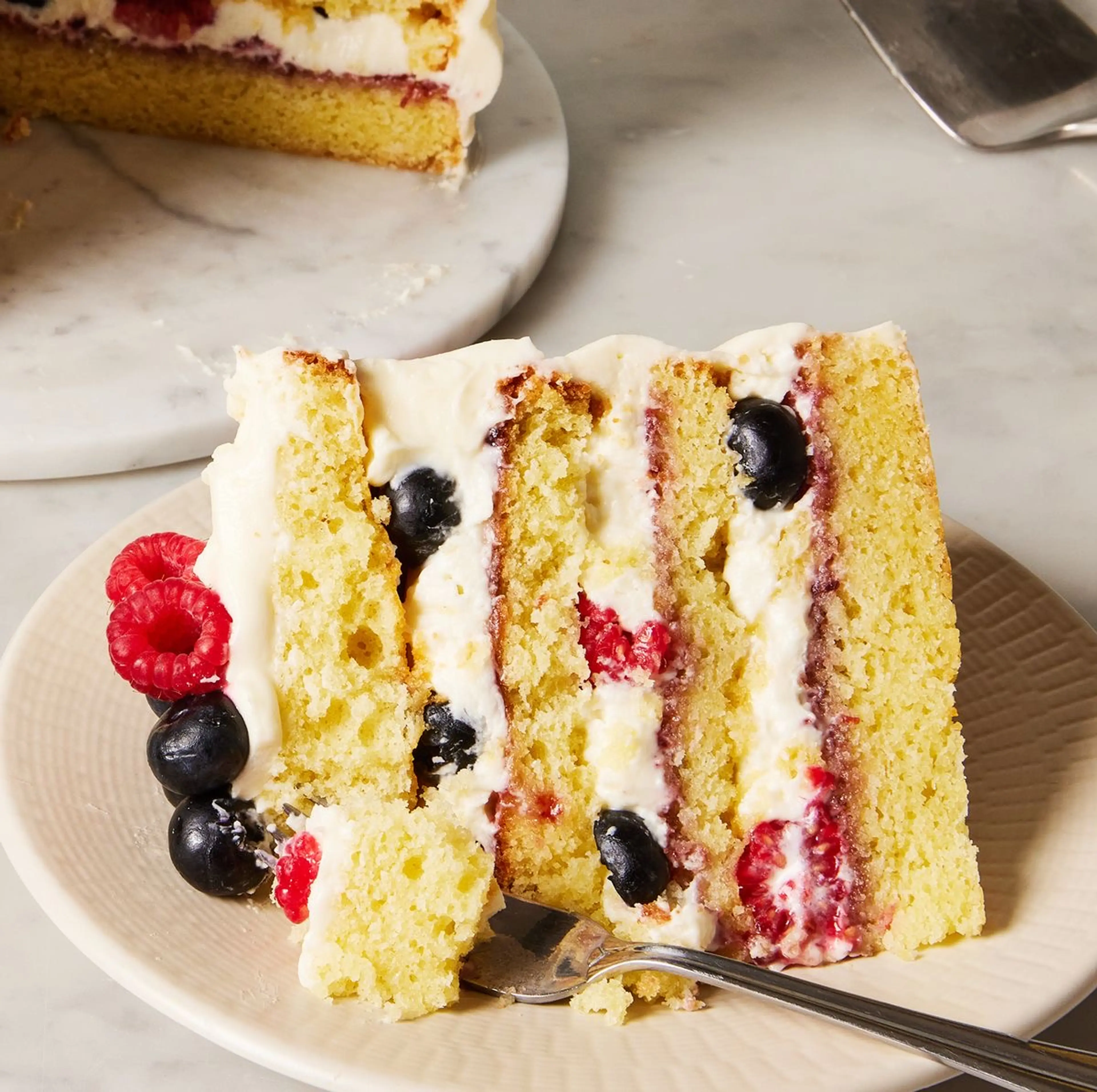Chantilly Cake