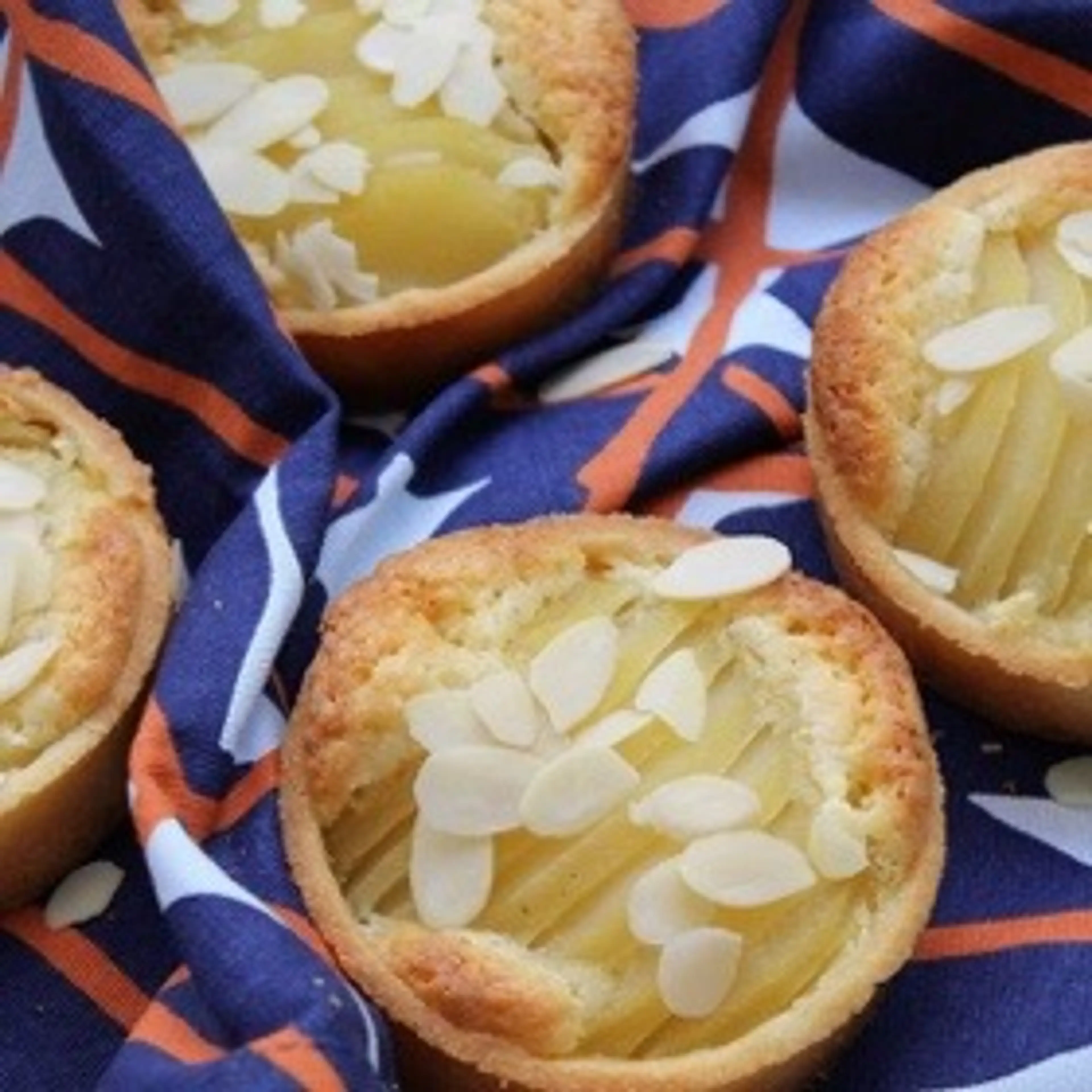 MINI TARTES BOURDALOUE