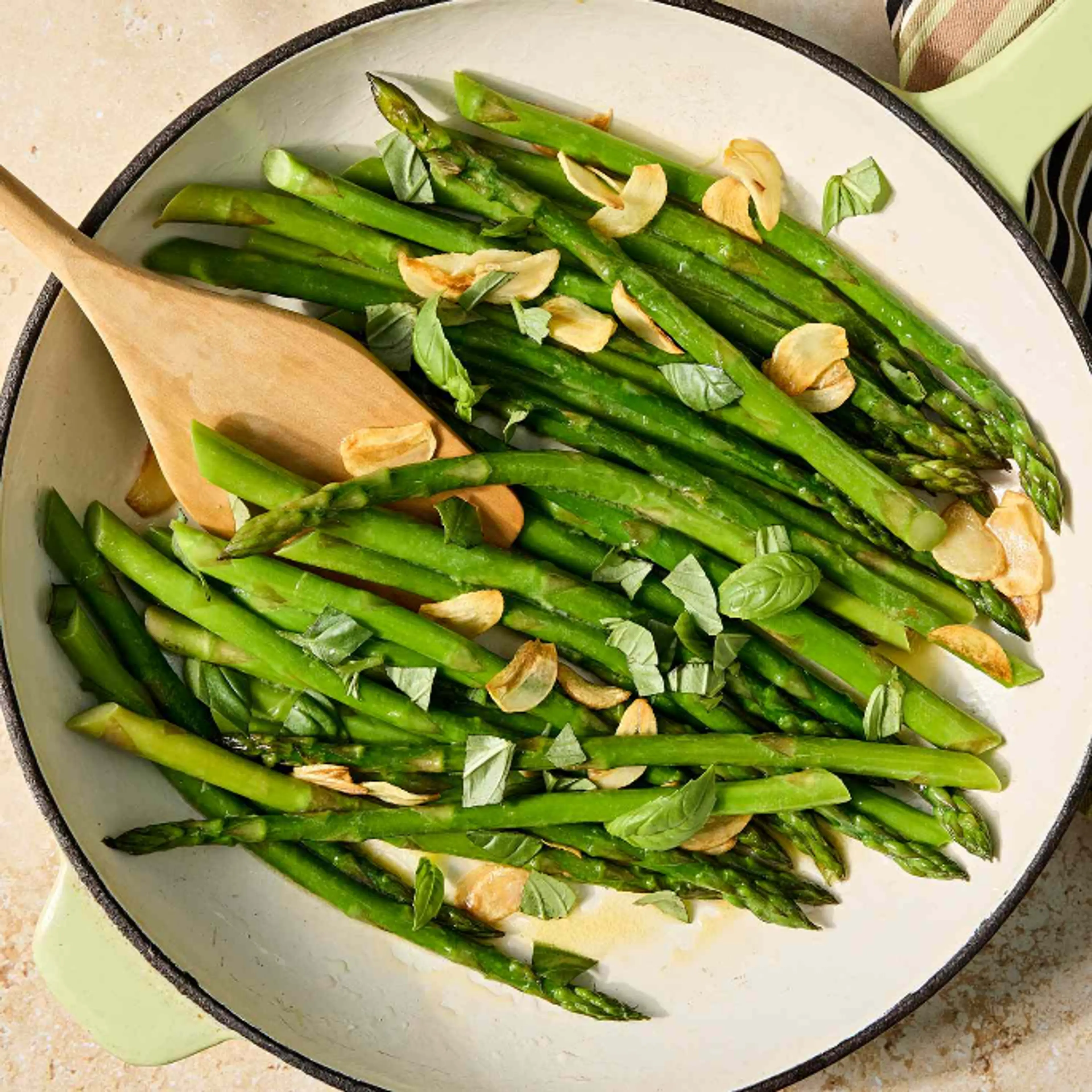 Garlic-Butter Sautéed Asparagus Is Ready in Just 15 Minutes