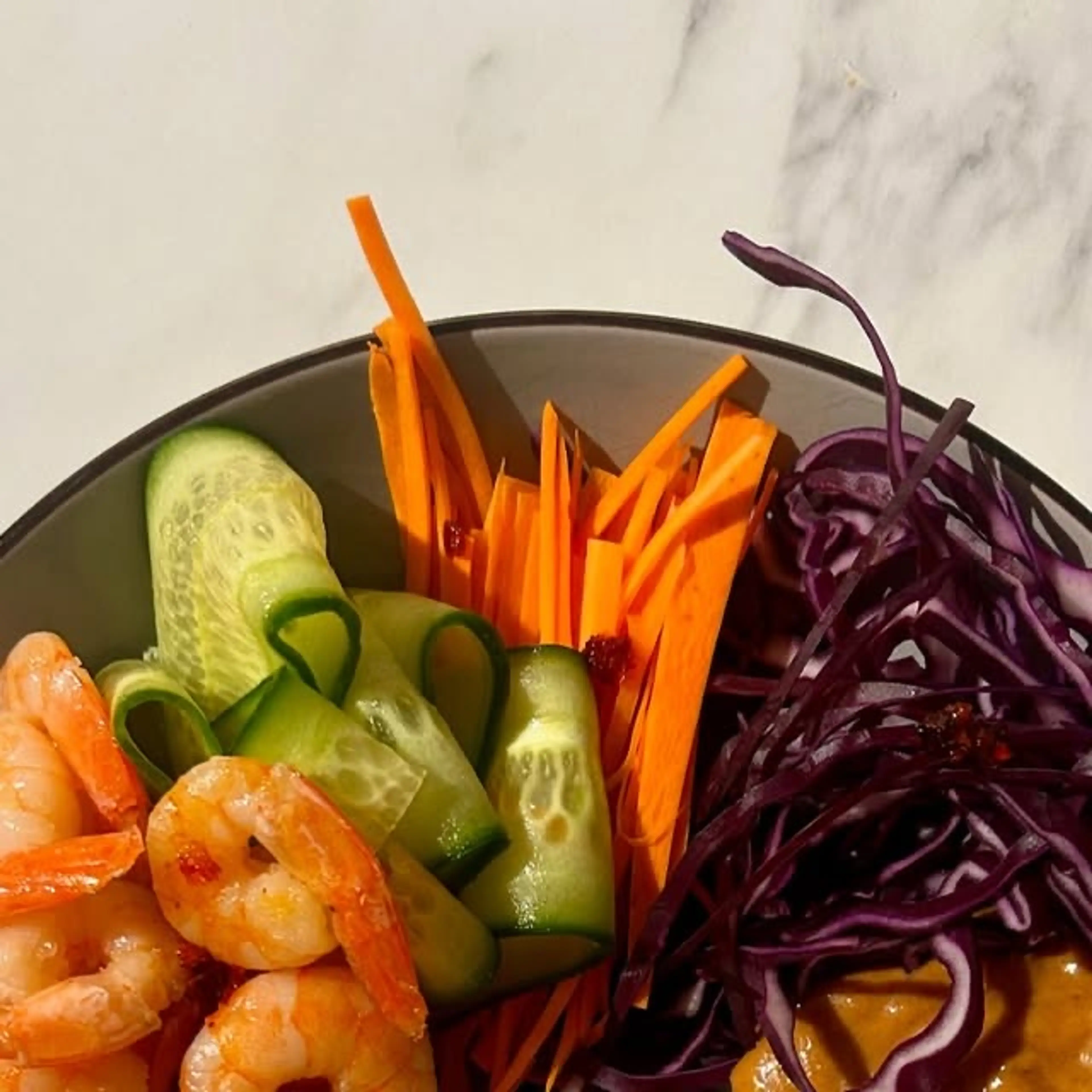 Spring Roll Salad Met Pinda Dressing