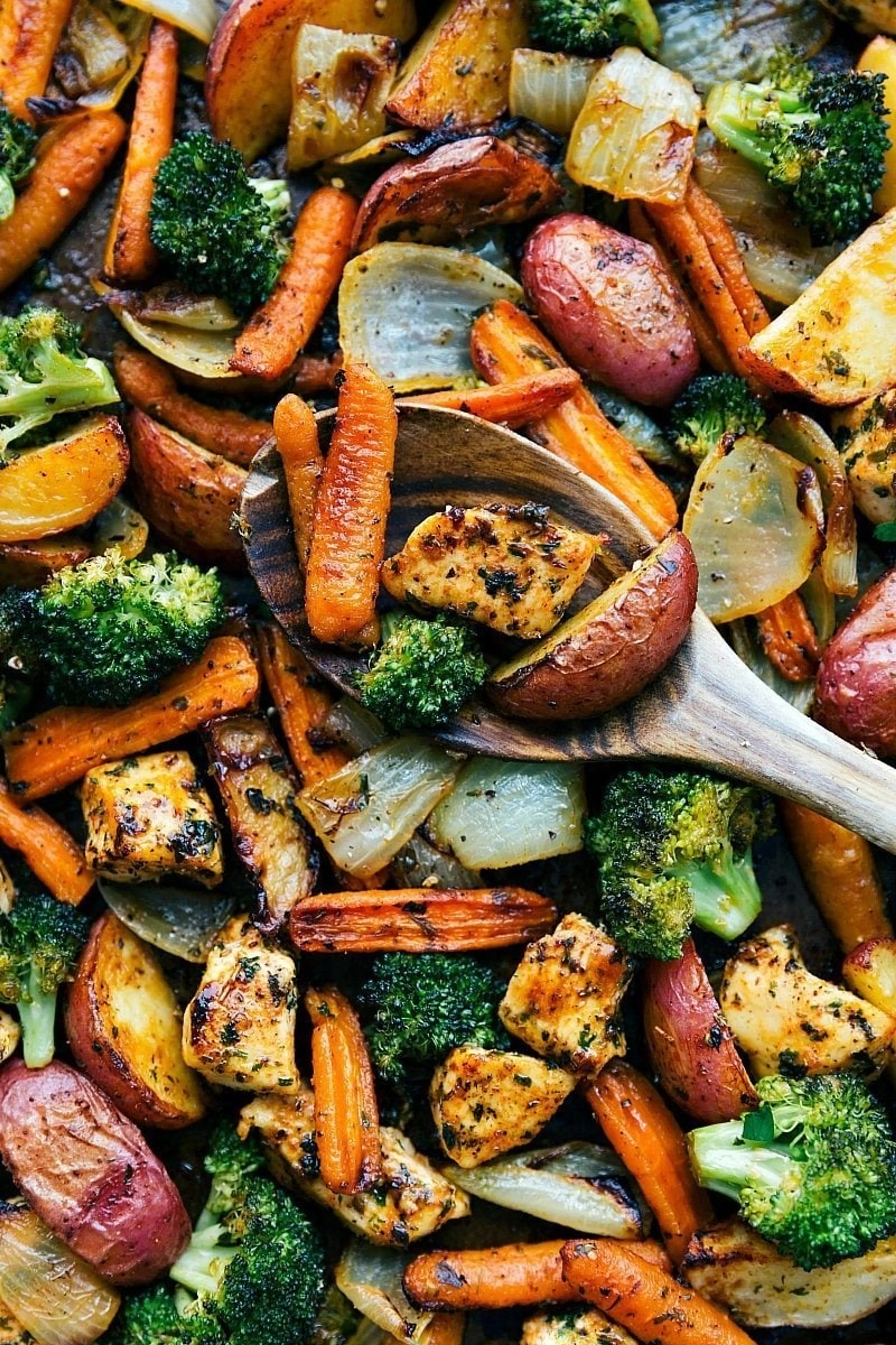 One Pan Roasted Garlic Parmesan Chicken and Veggies (Great M