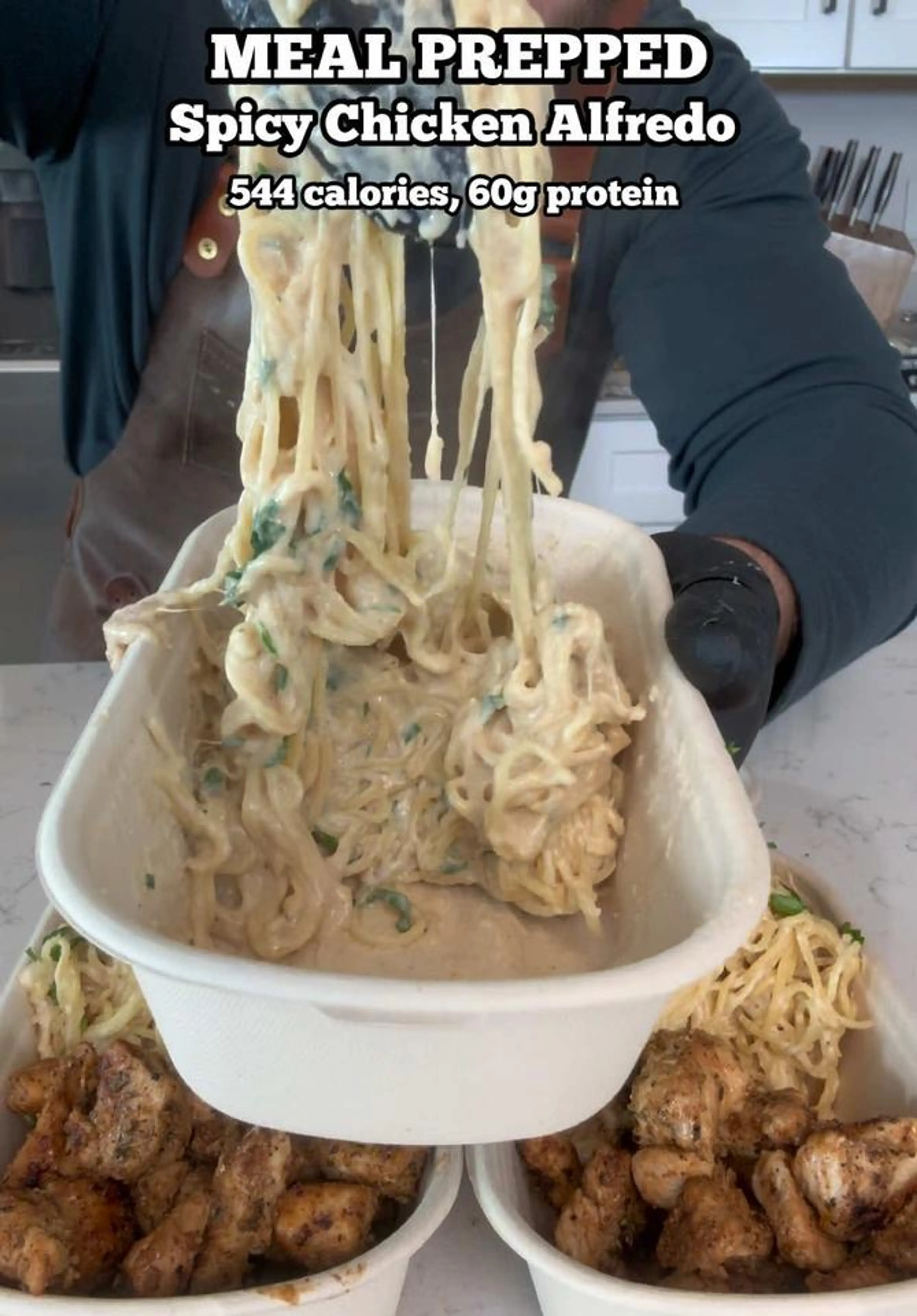 High-protein, Low-calorie Chicken Alfredo Meal Prep