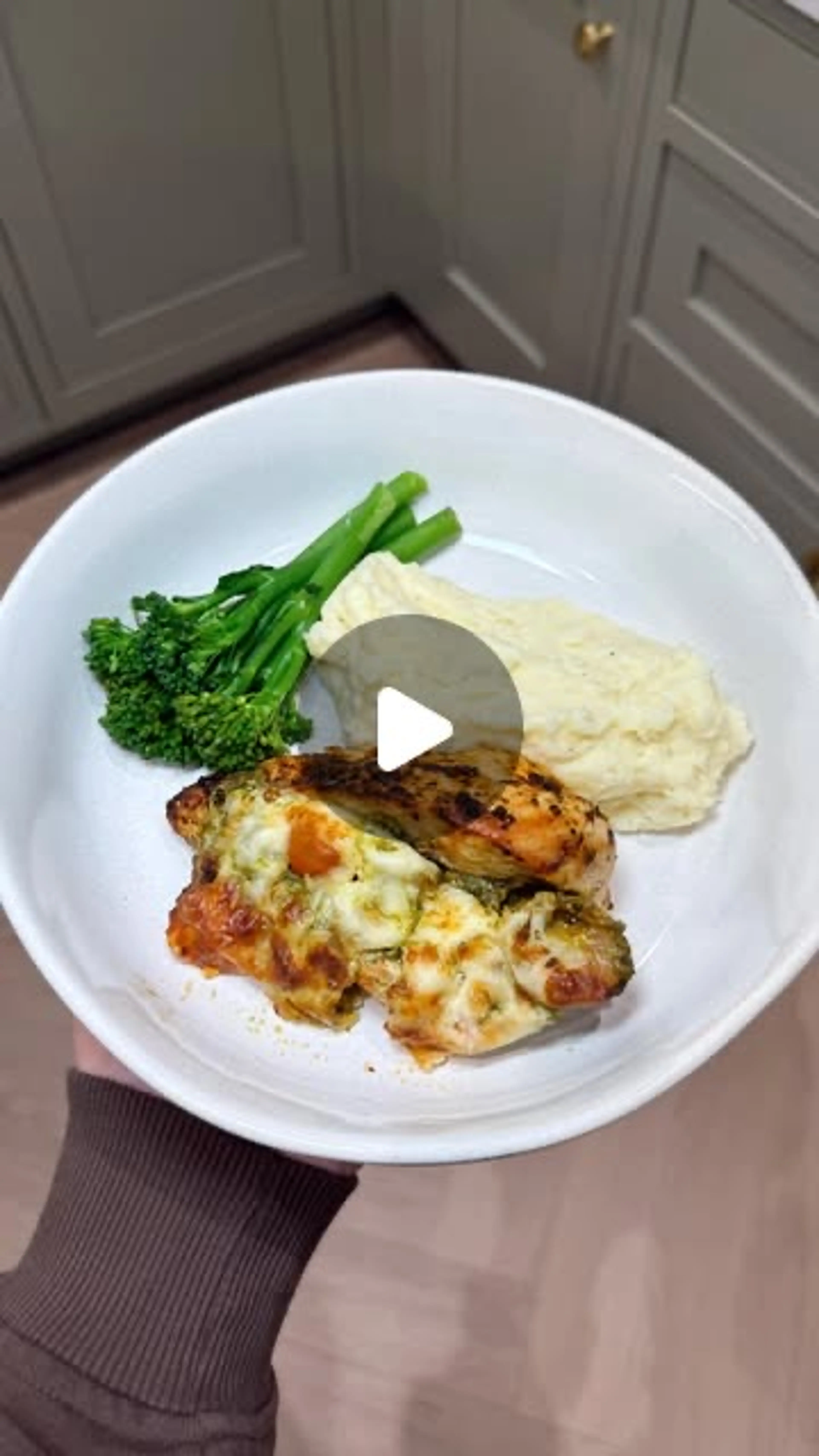 Pesto Stuffed Chicken & Creamy Mash