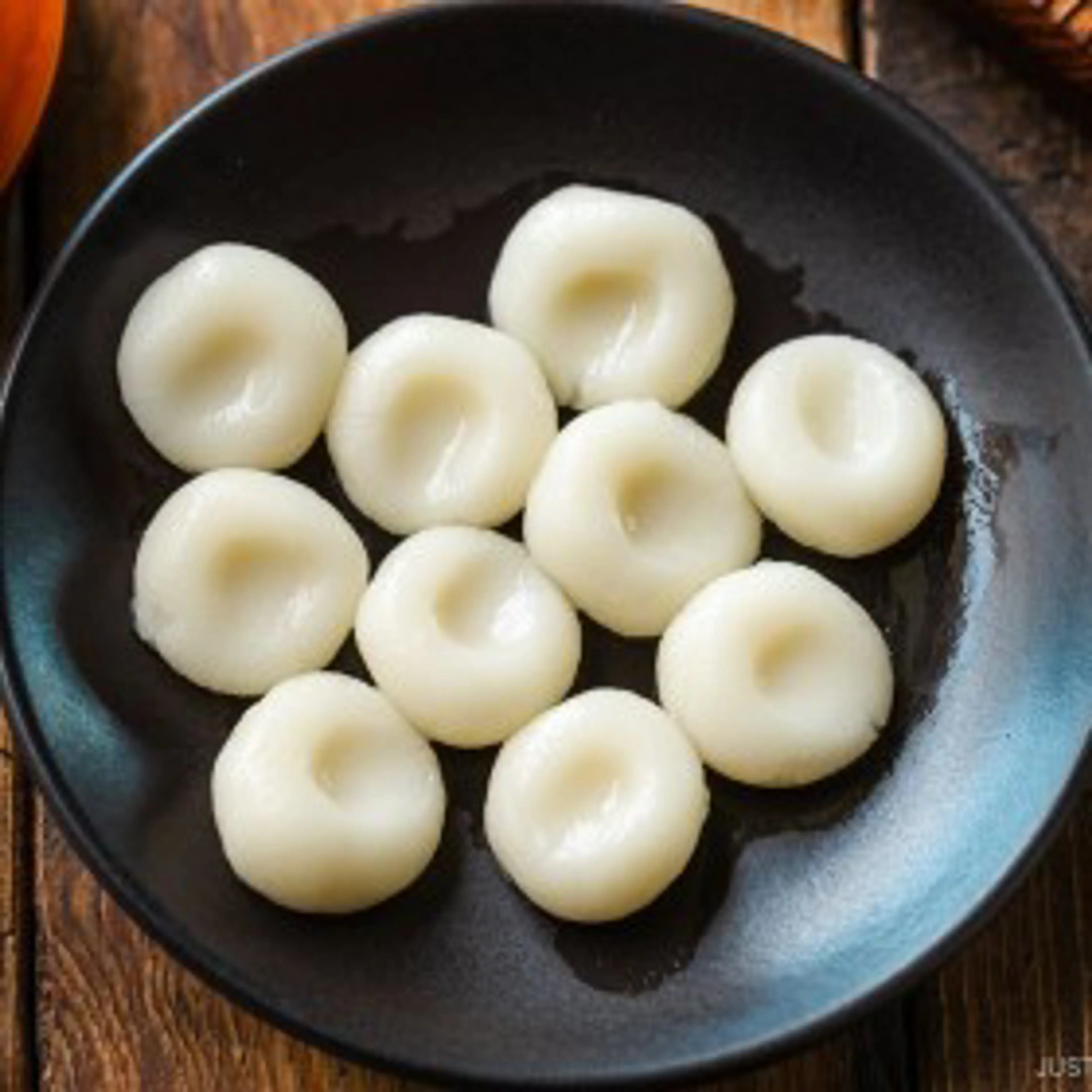 Shiratama Dango (Mochi Balls) 白玉団子