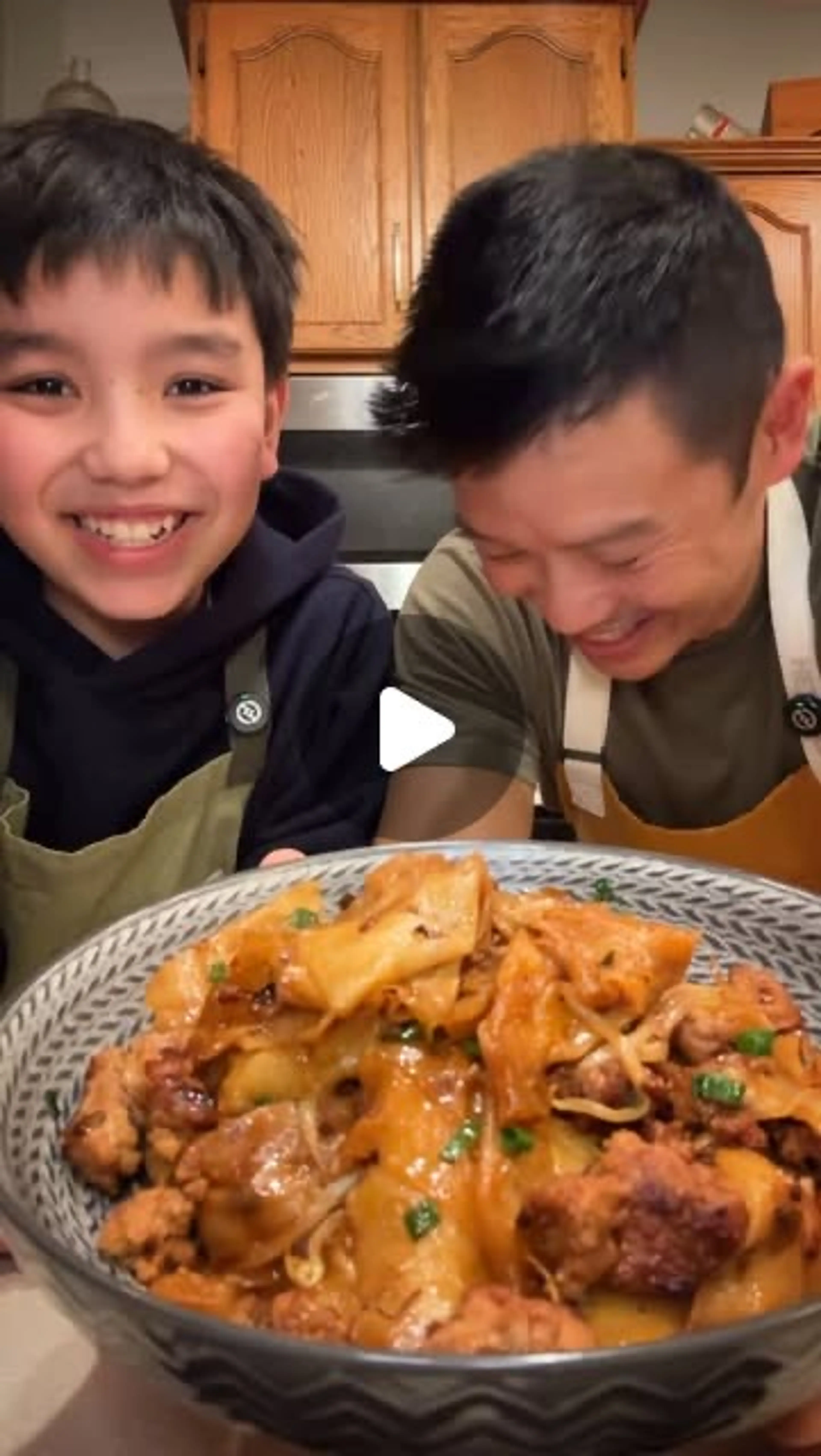 Deconstructed Wontons #wontons #wontonchilioil #asianfood #d