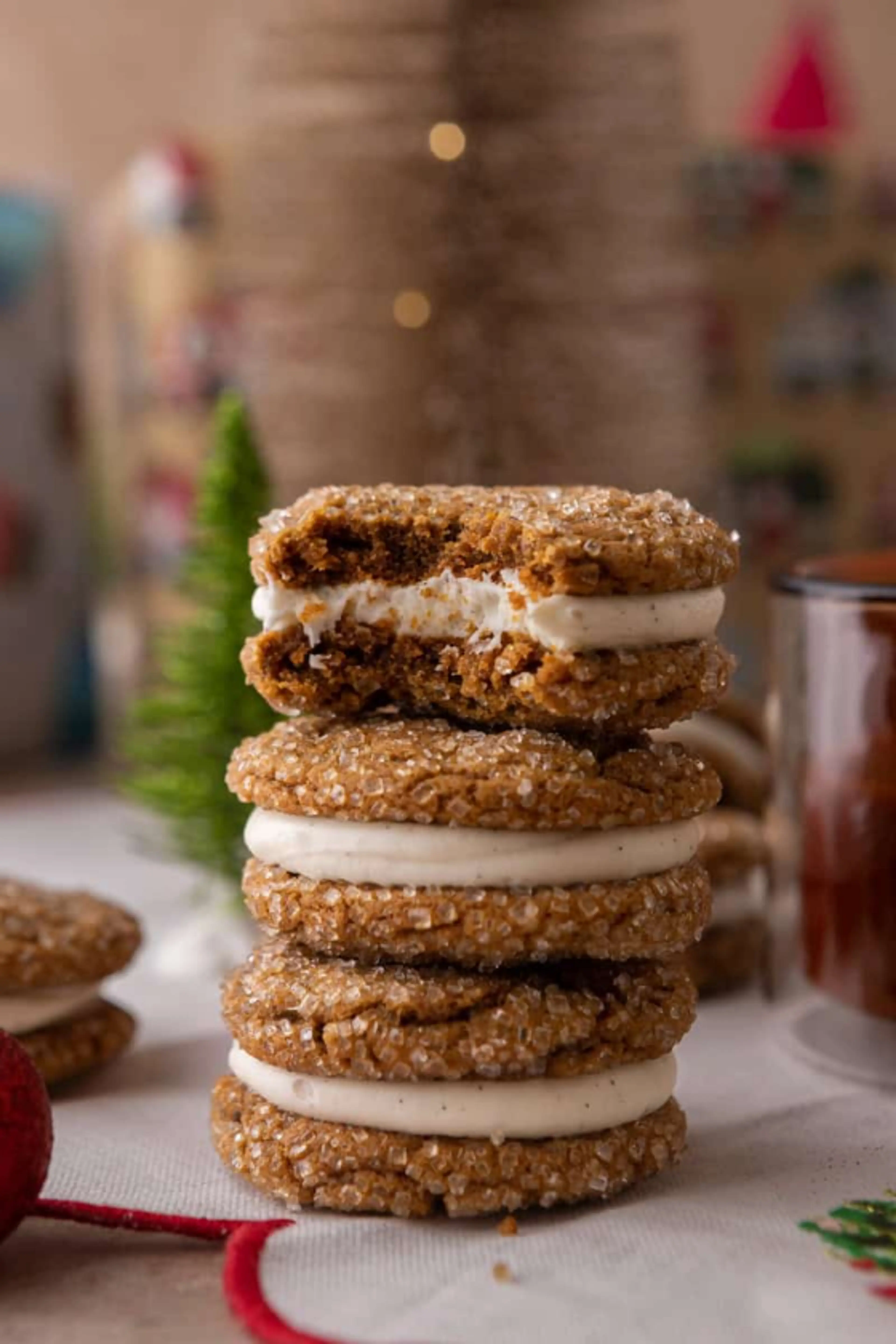 Ginger Molasses Cookie Sandwiches