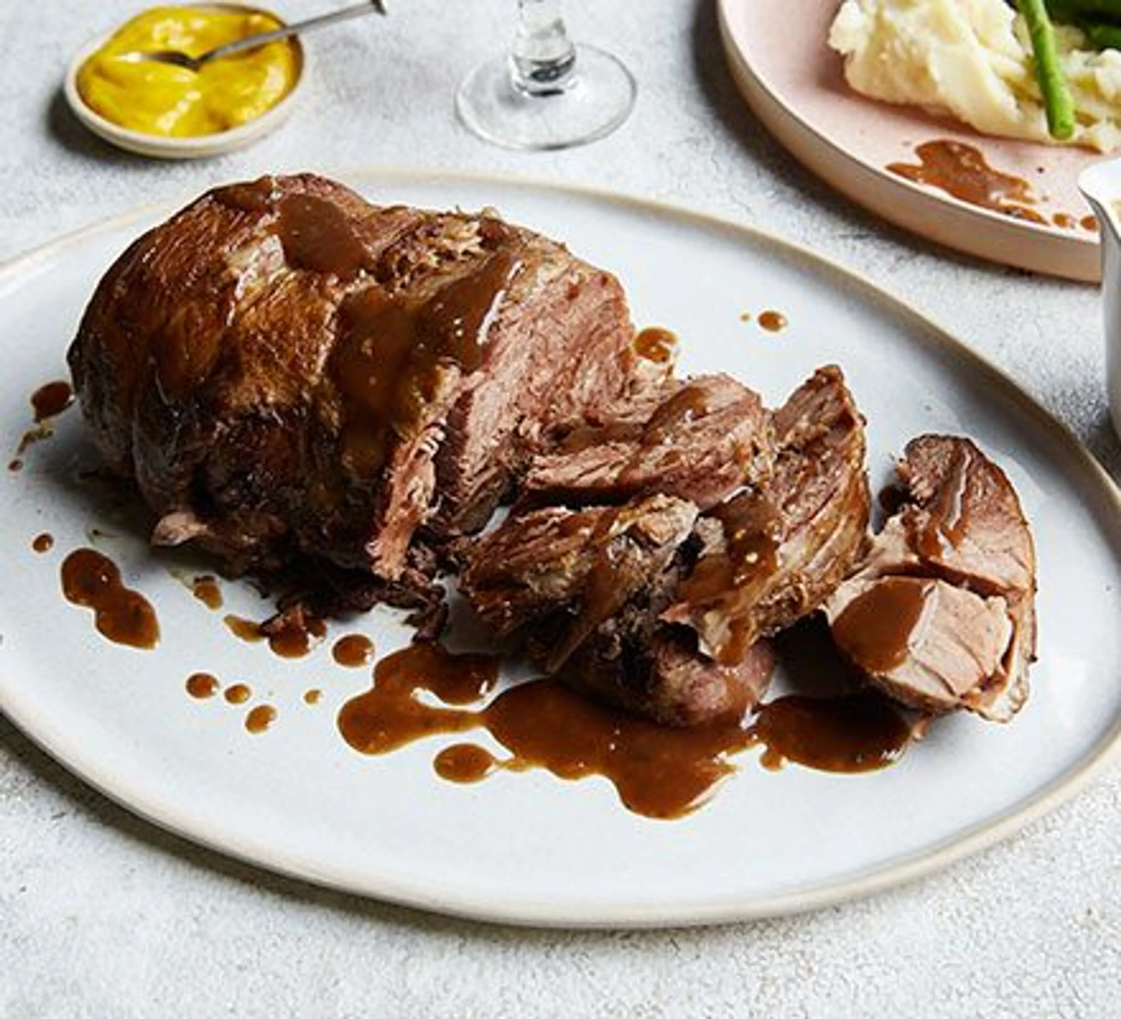 Slow cooker leg of lamb