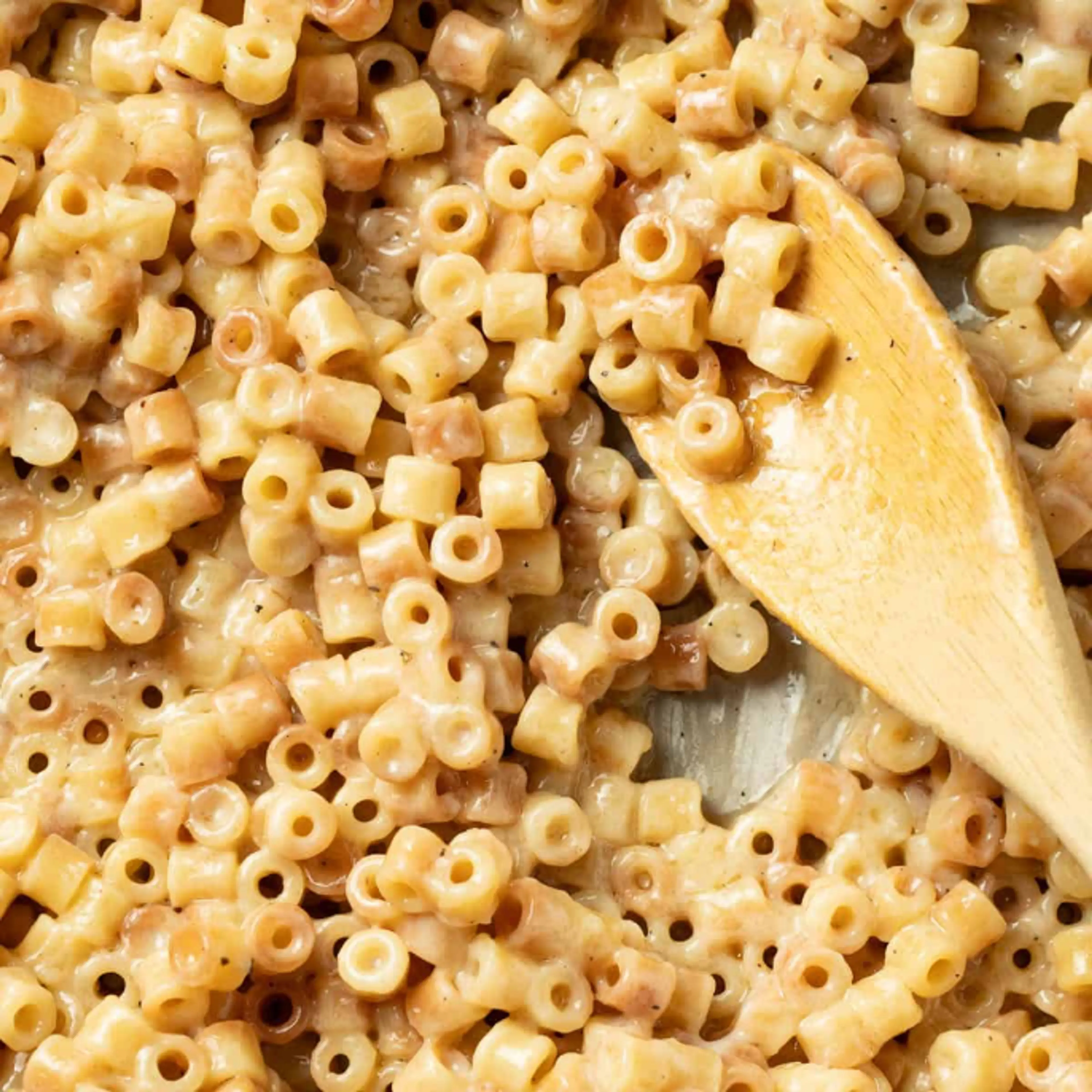 10 Minute Garlic Butter Pasta