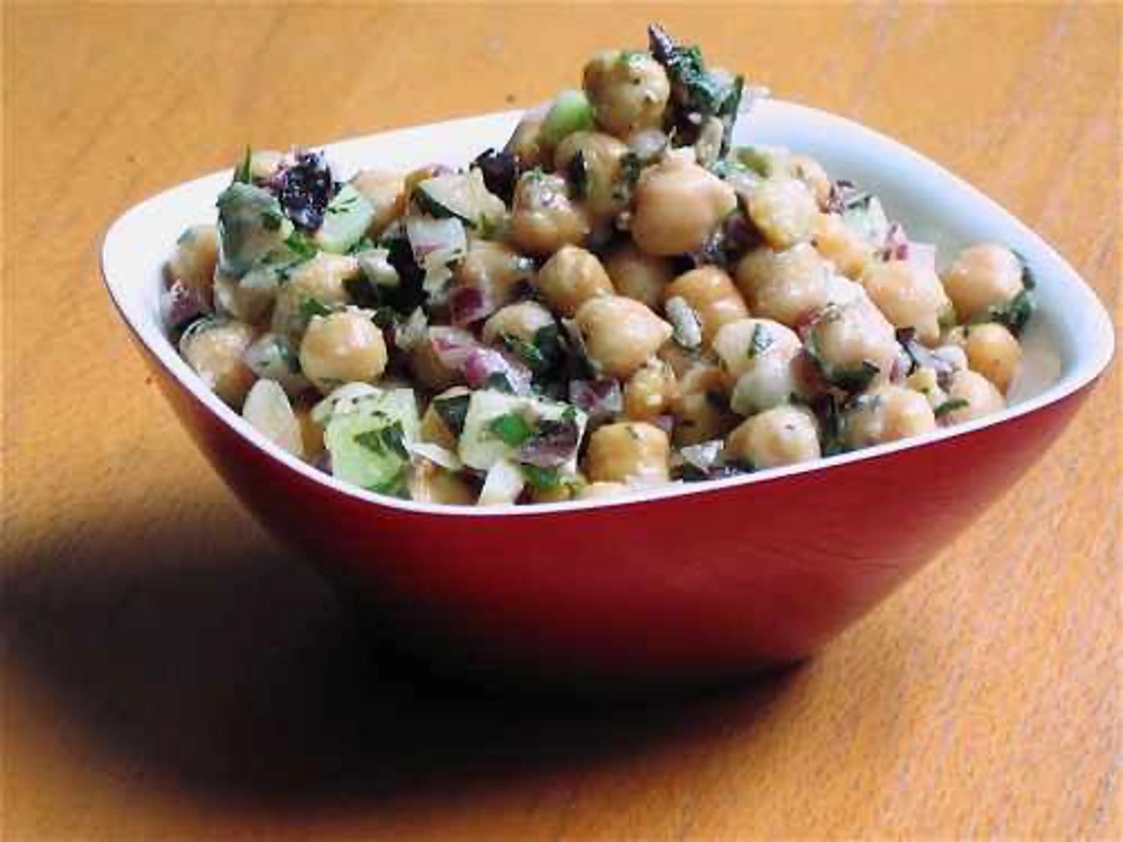 Healthy & Delicious: Greek-Style Chickpea Salad Recipe