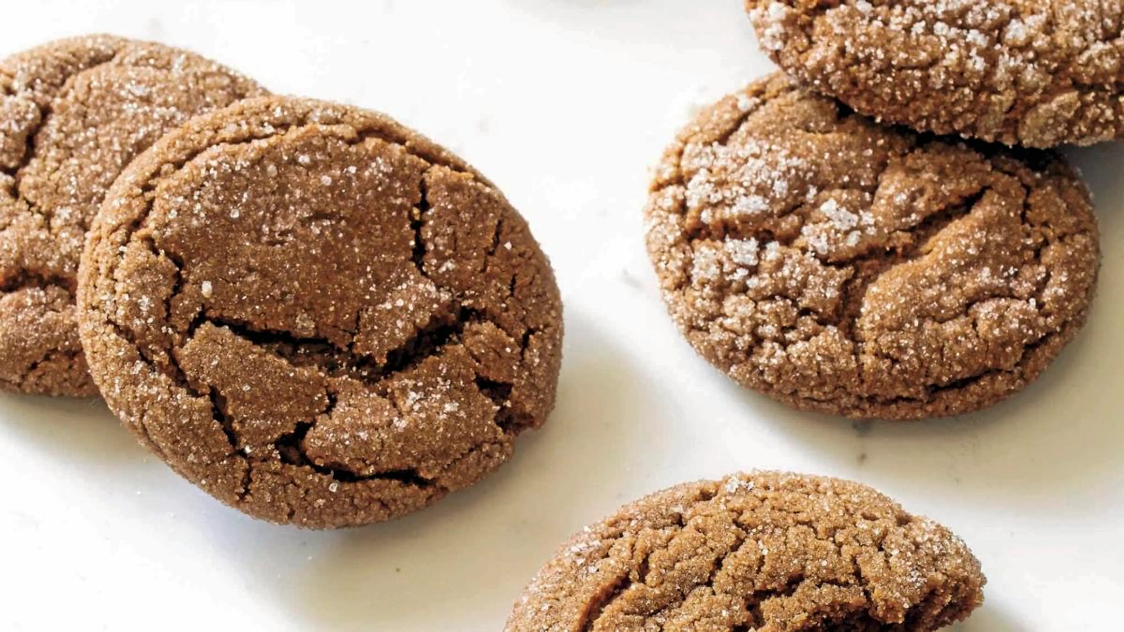 Soft And Chewy Molasses Spice Cookies (ATK)