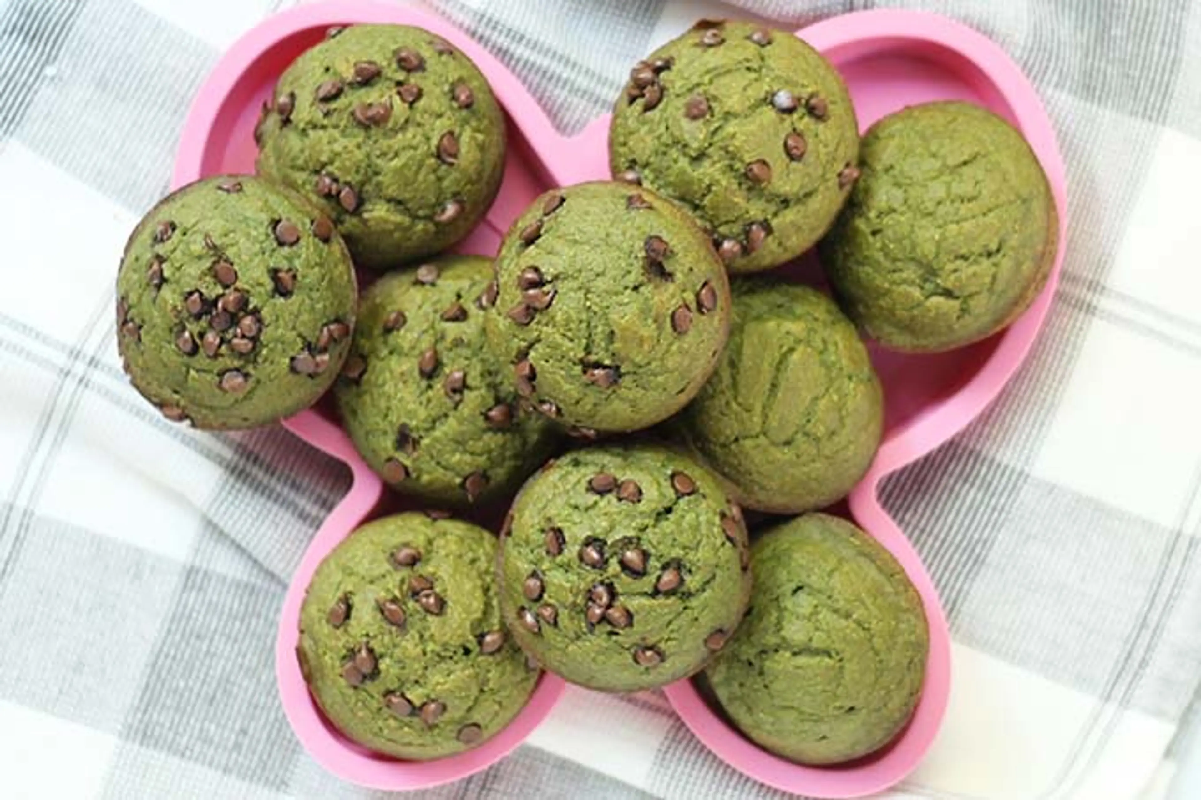 Sweet Spinach Muffins with Banana