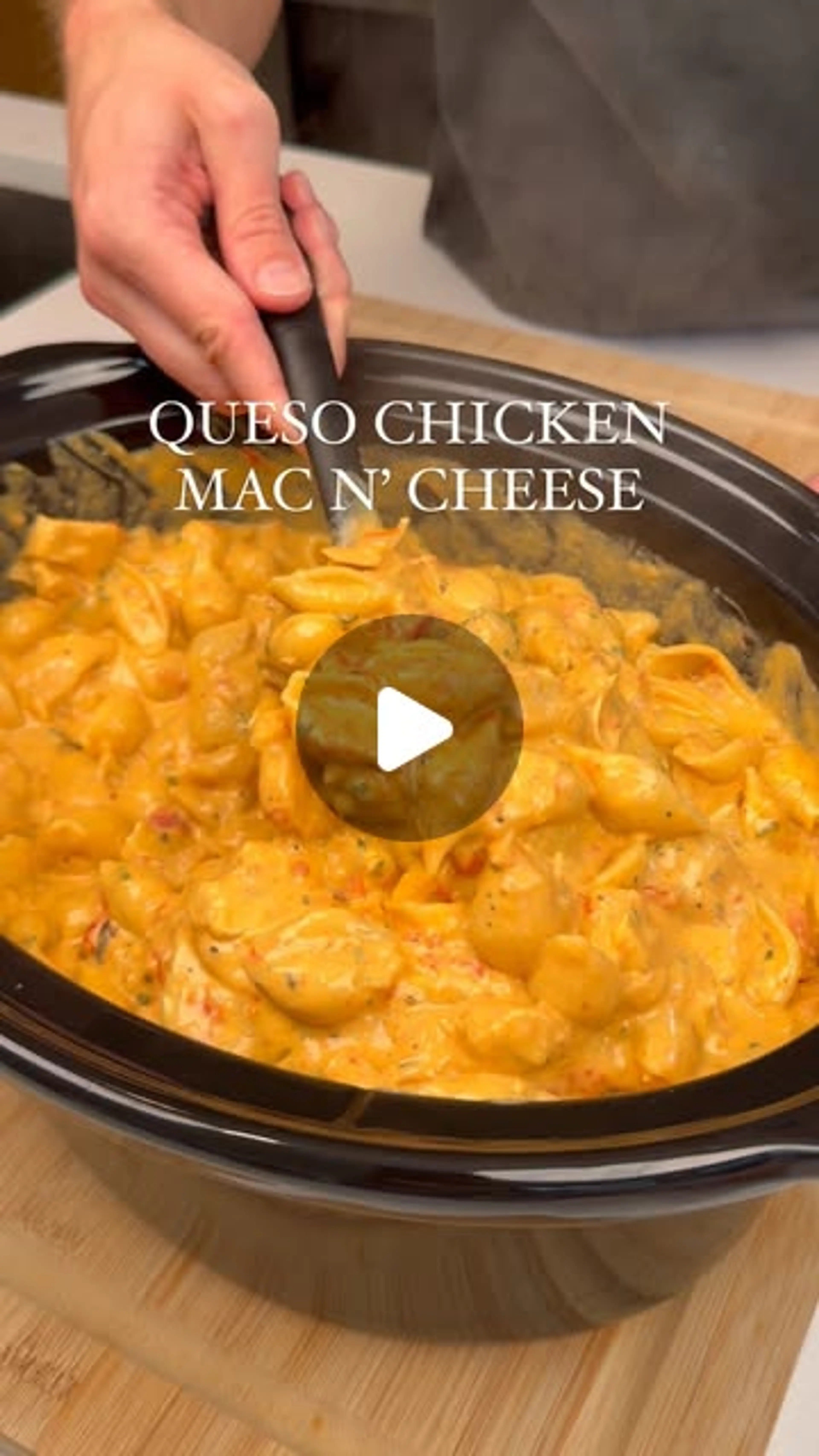 Queso Chicken Mac N’ Cheese